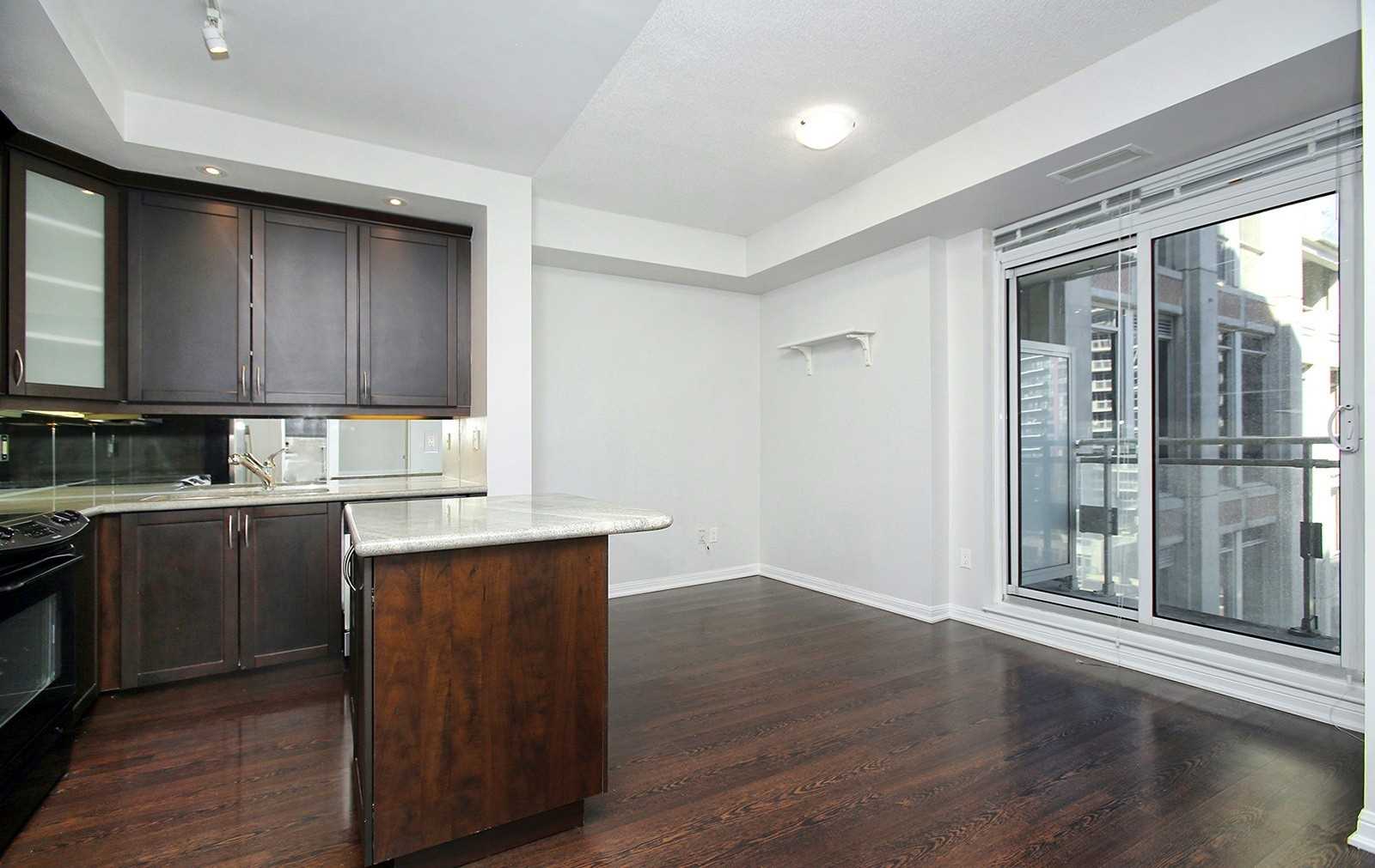 628 Fleet St, #916