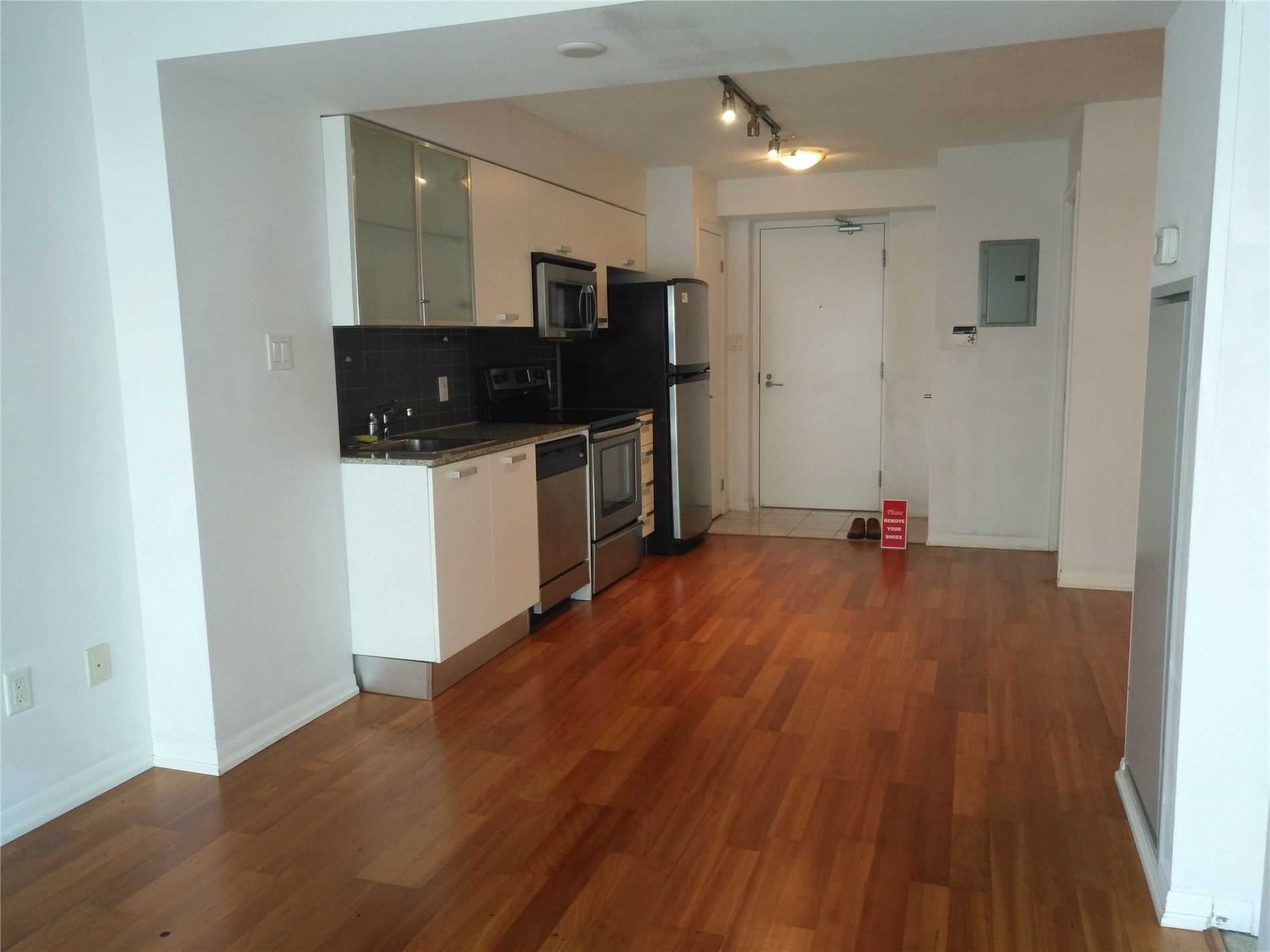 38 Grenville St, #1210