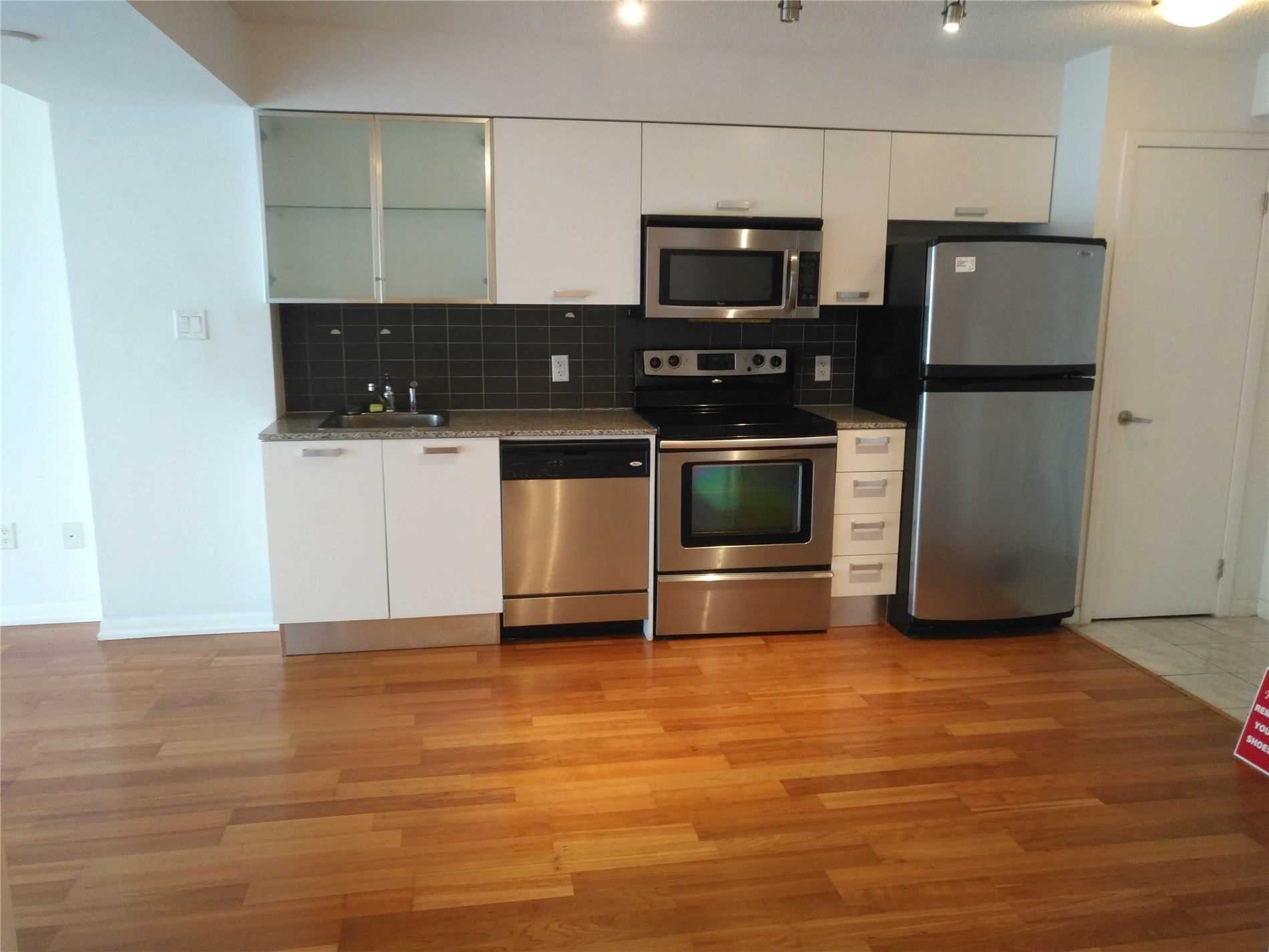 38 Grenville St, #1210