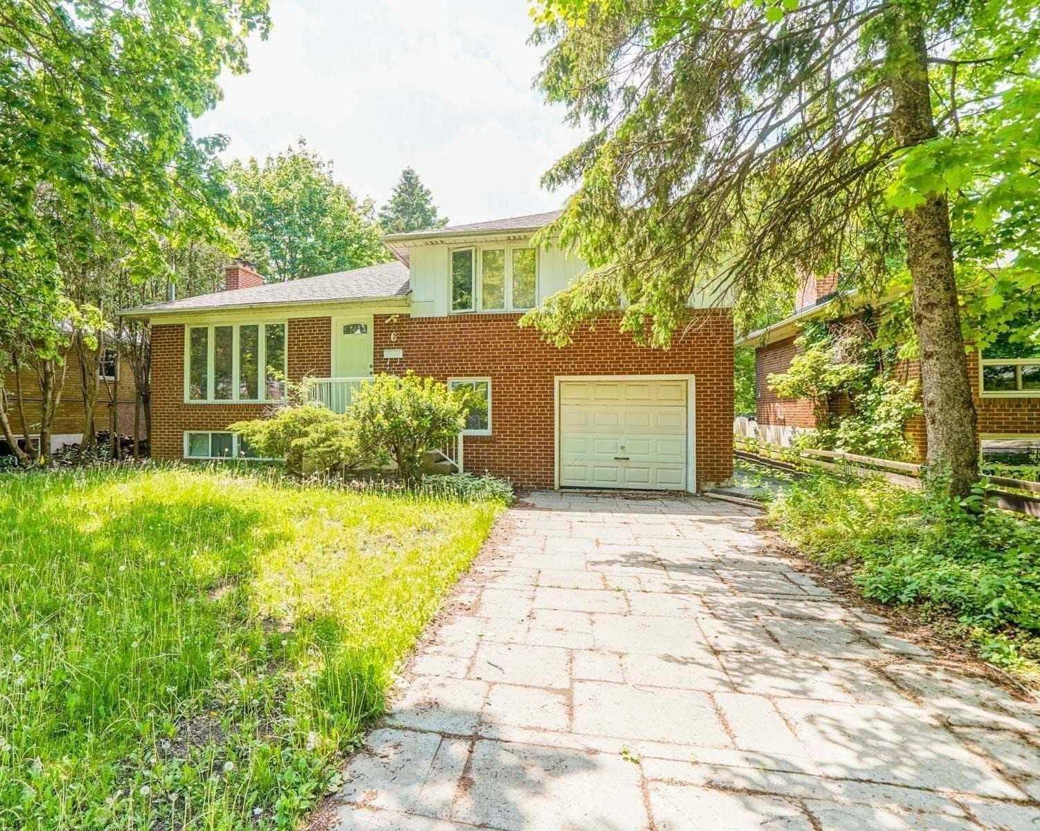 6 Fargo Ave