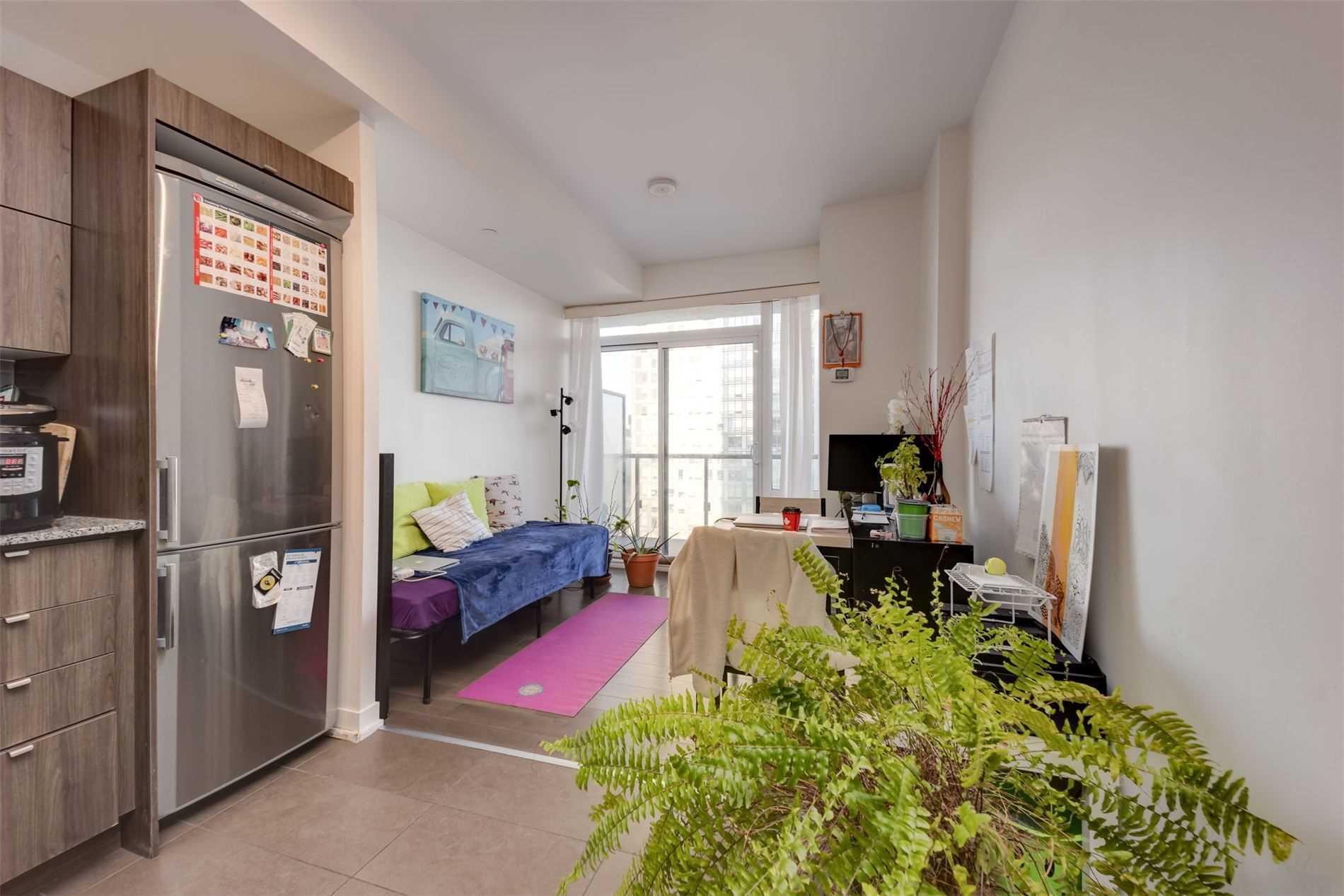 170 Fort York Blvd, #2007