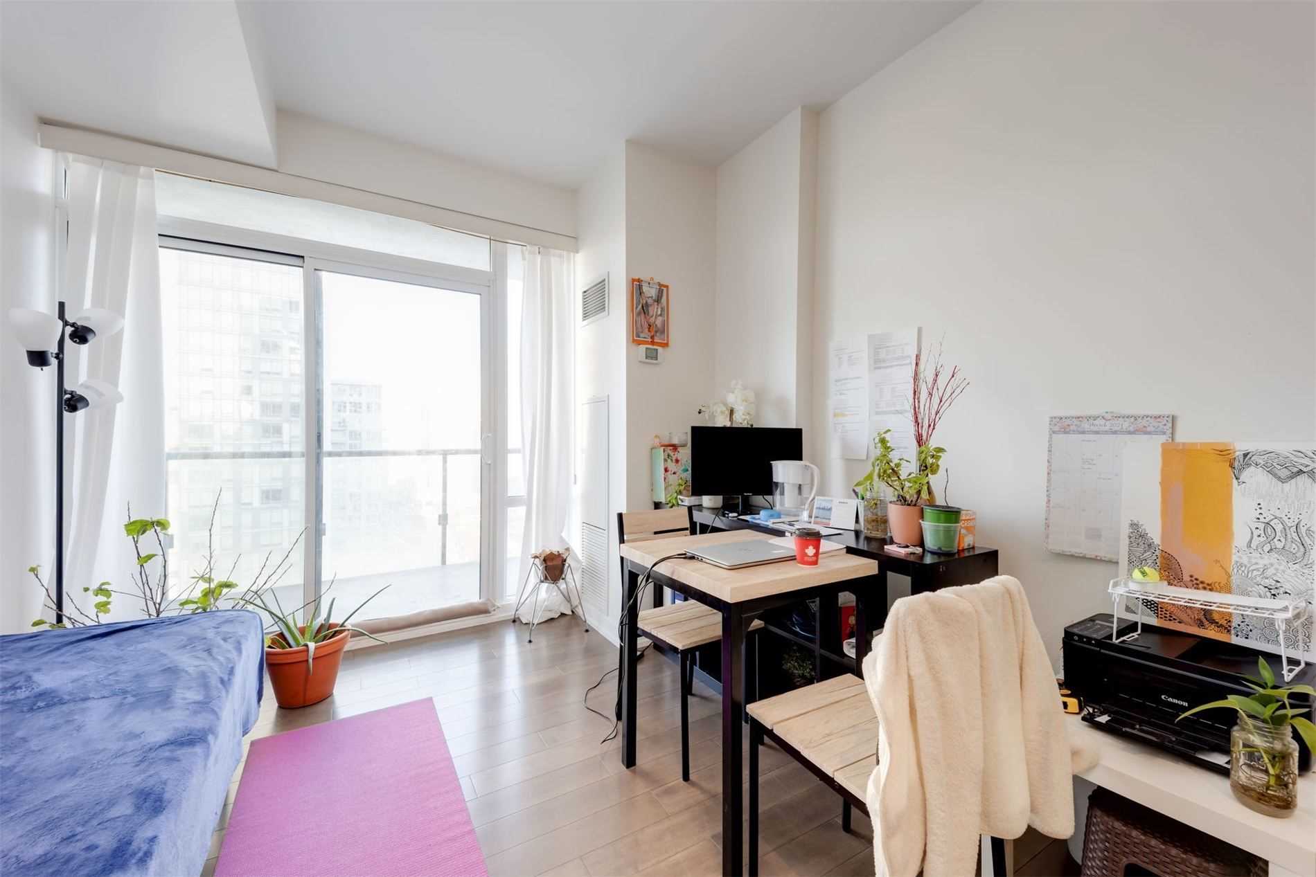 170 Fort York Blvd, #2007