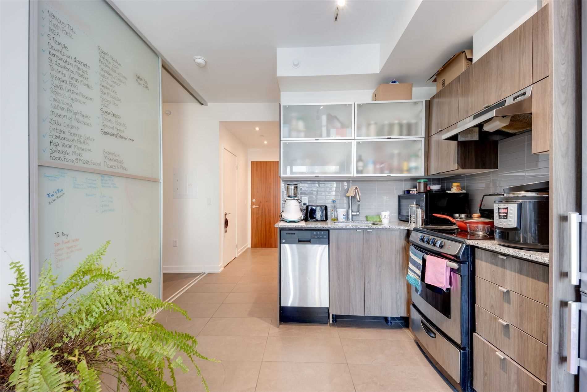 170 Fort York Blvd, #2007