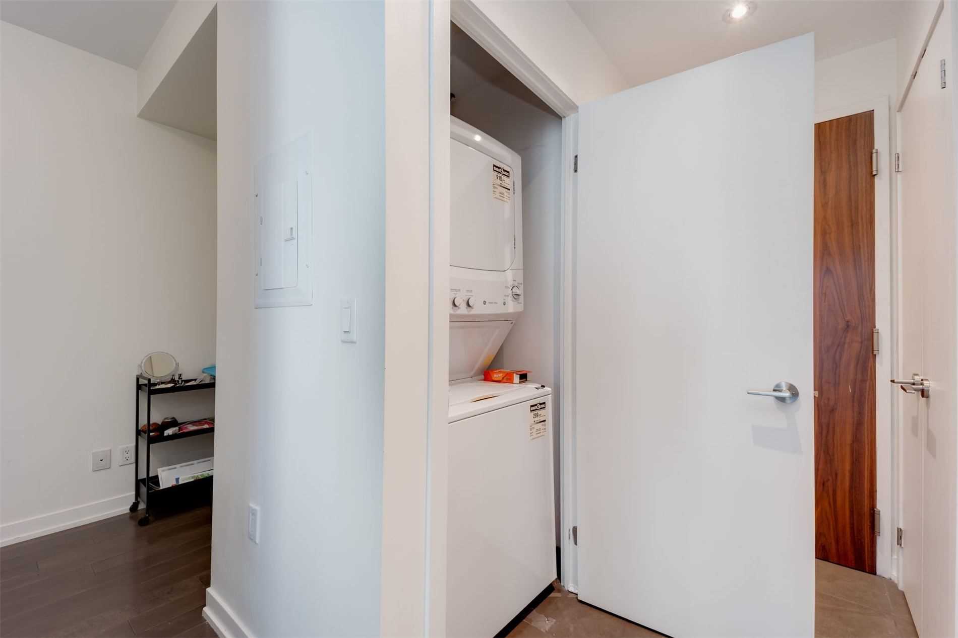 170 Fort York Blvd, #2007