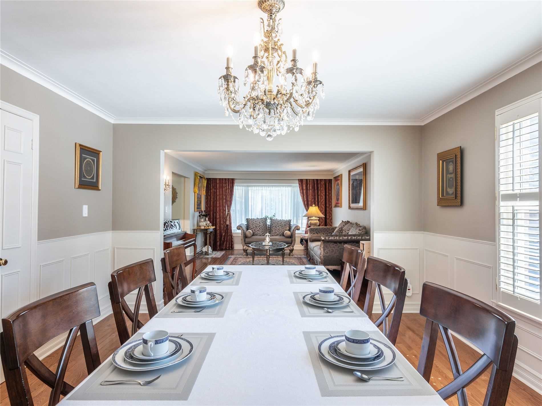 48 Caravan Dr