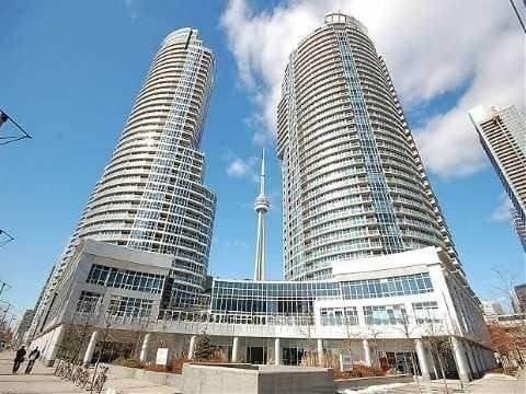 8 York St, #807