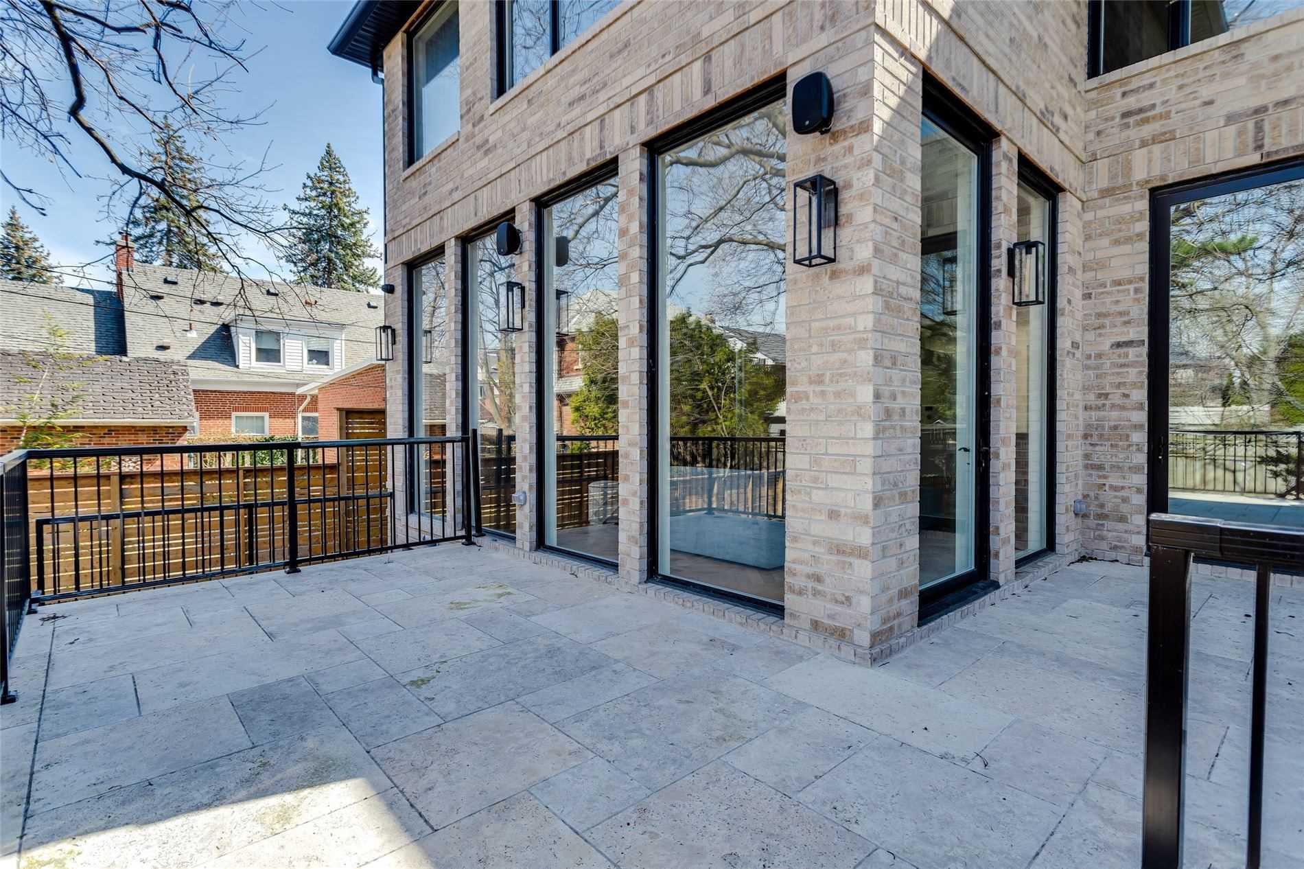 30 Otter Cres