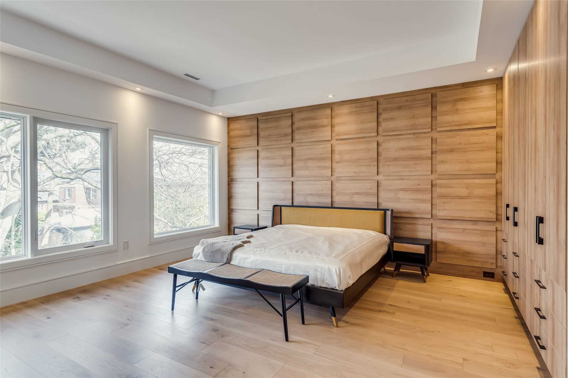 30 Otter Cres