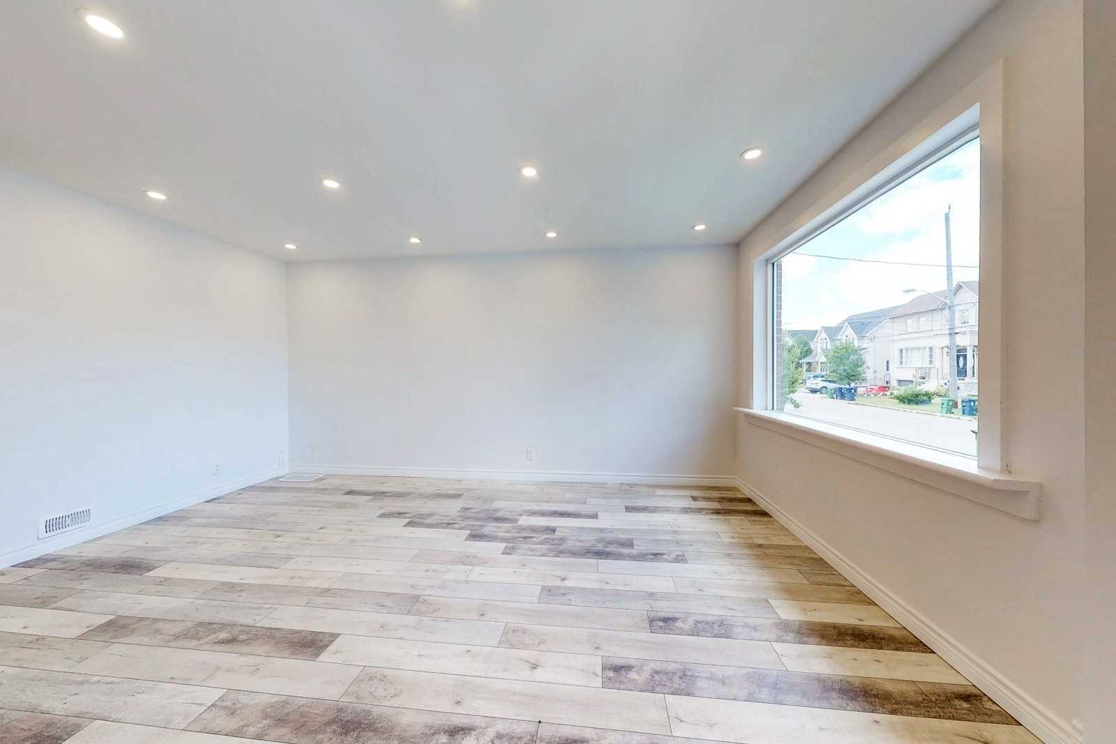 101 Reiner Rd