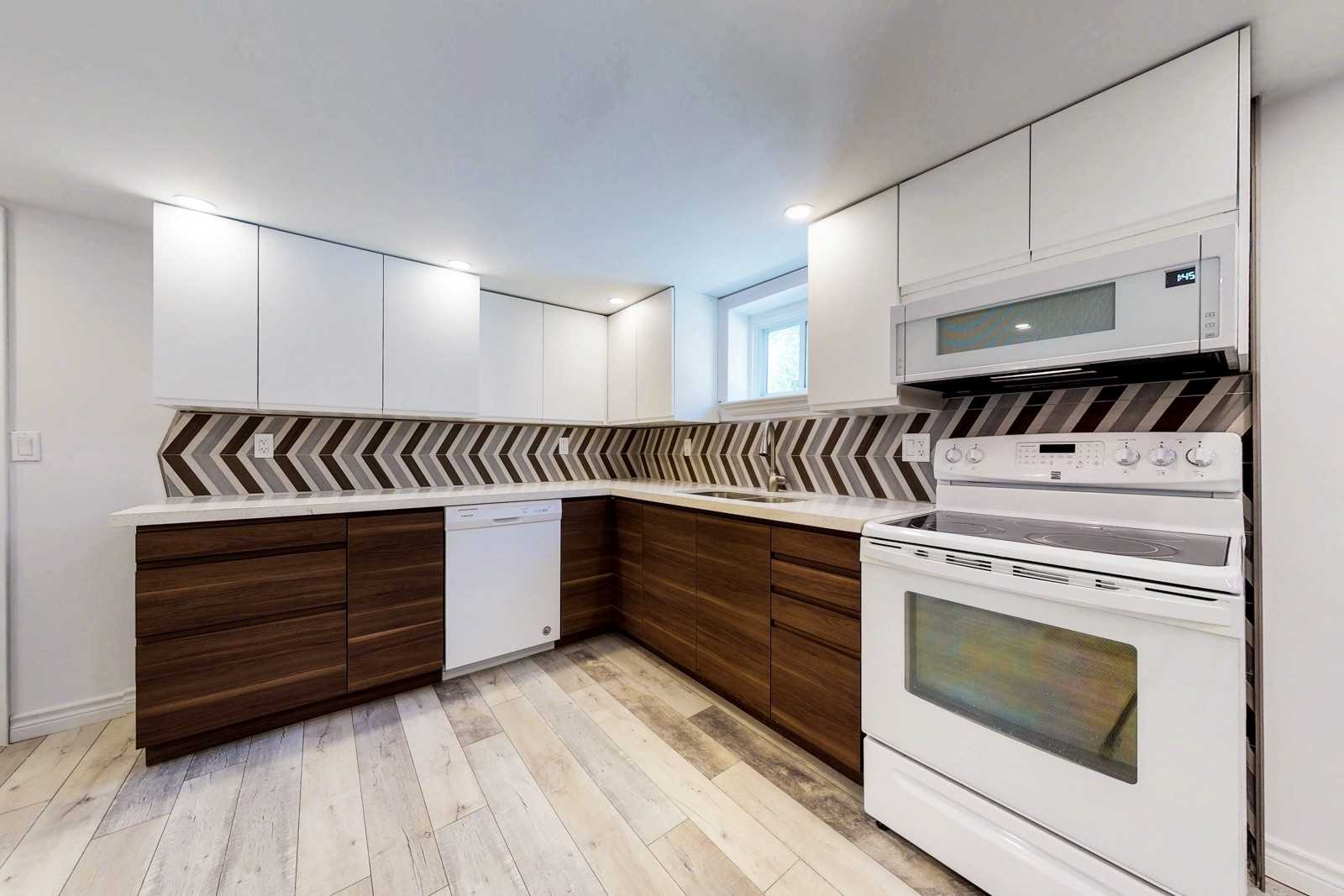 101 Reiner Rd