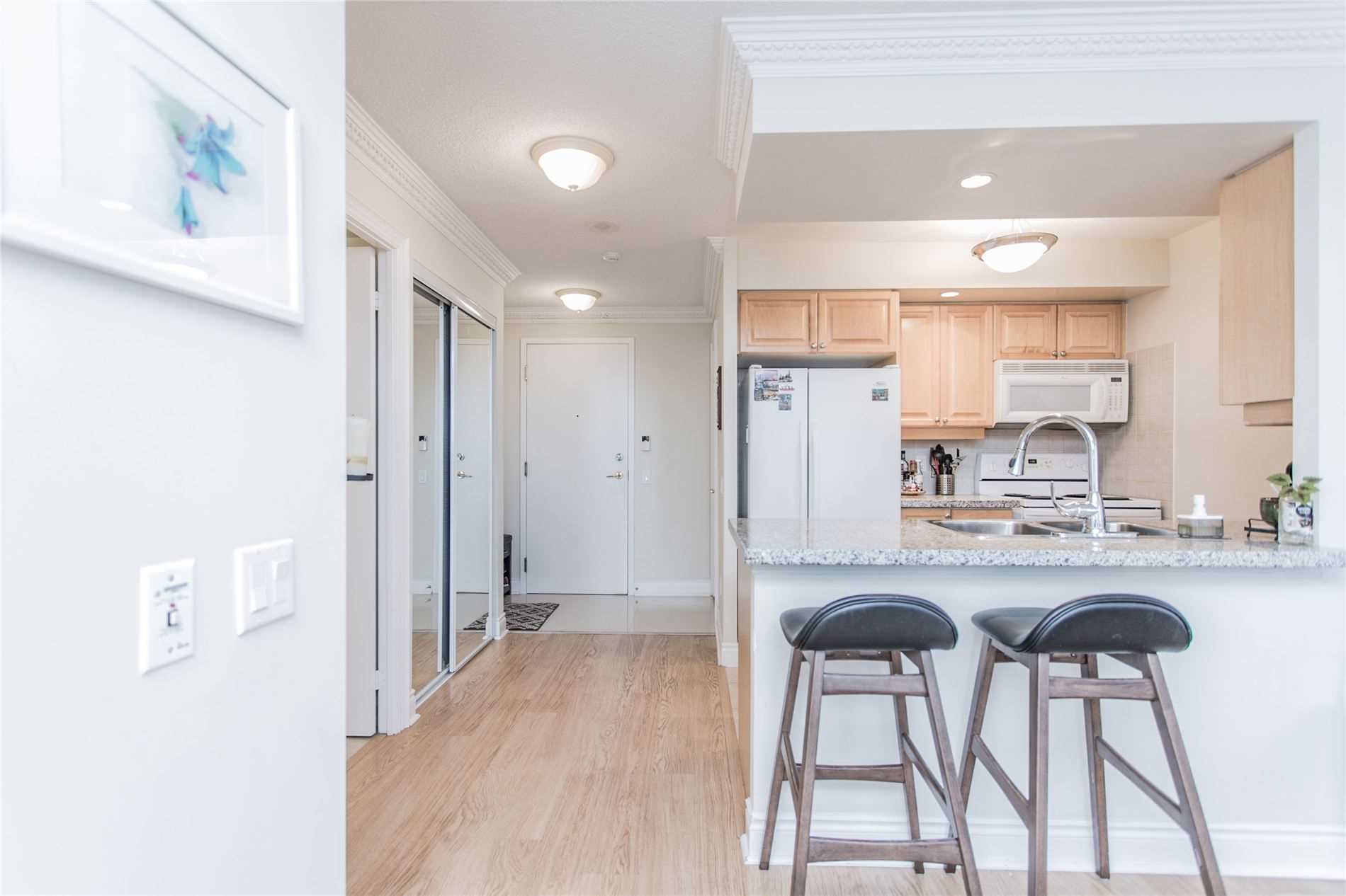 10 Northtown Way, #805