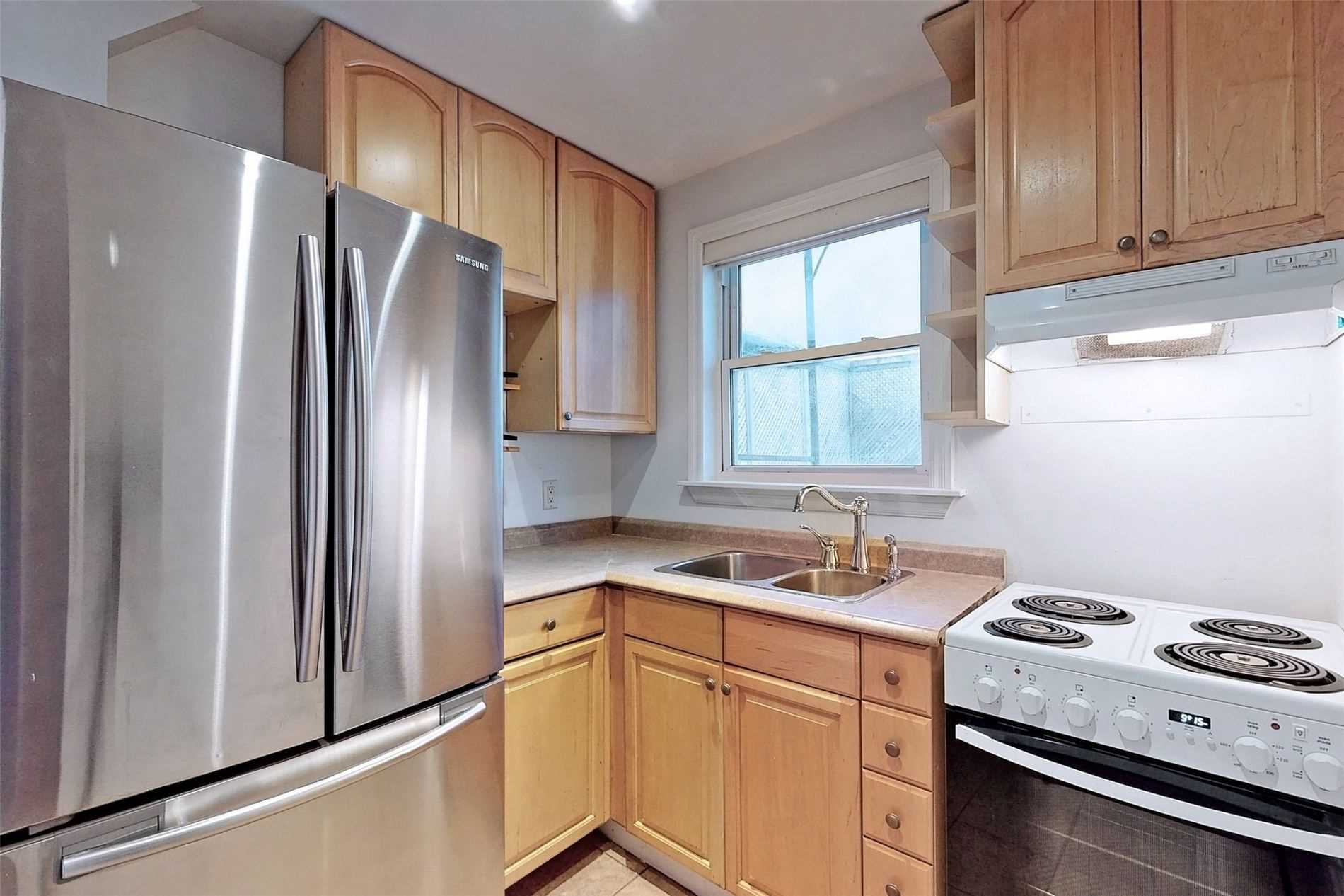 281 Laird Dr