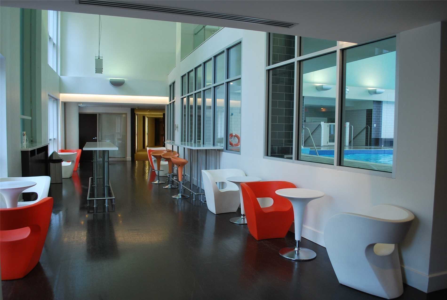 8 York St, #2013