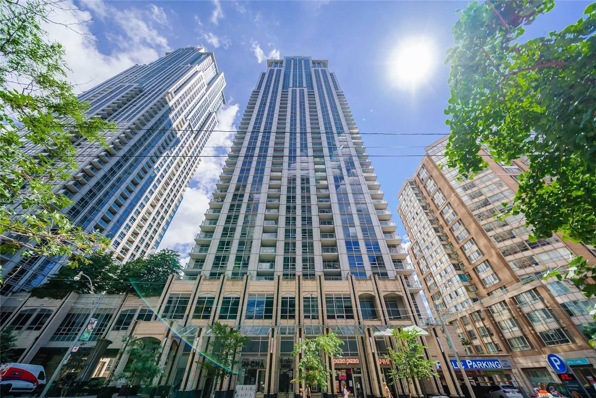 761 Bay St, #202