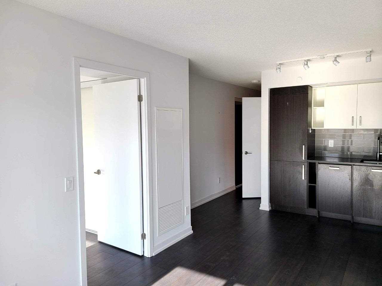 125 Redpath Ave, #2007