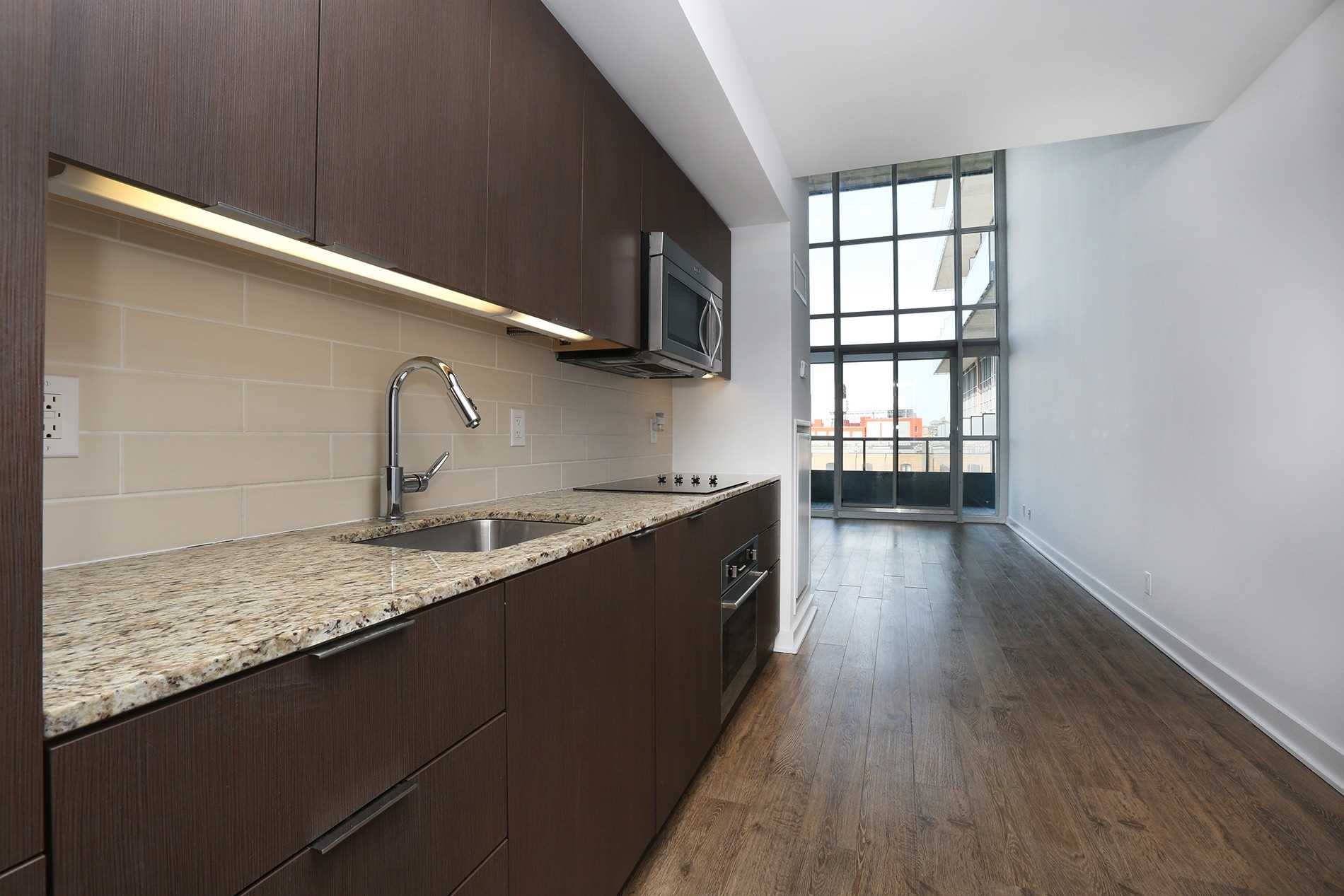 5 Hanna Ave, #448