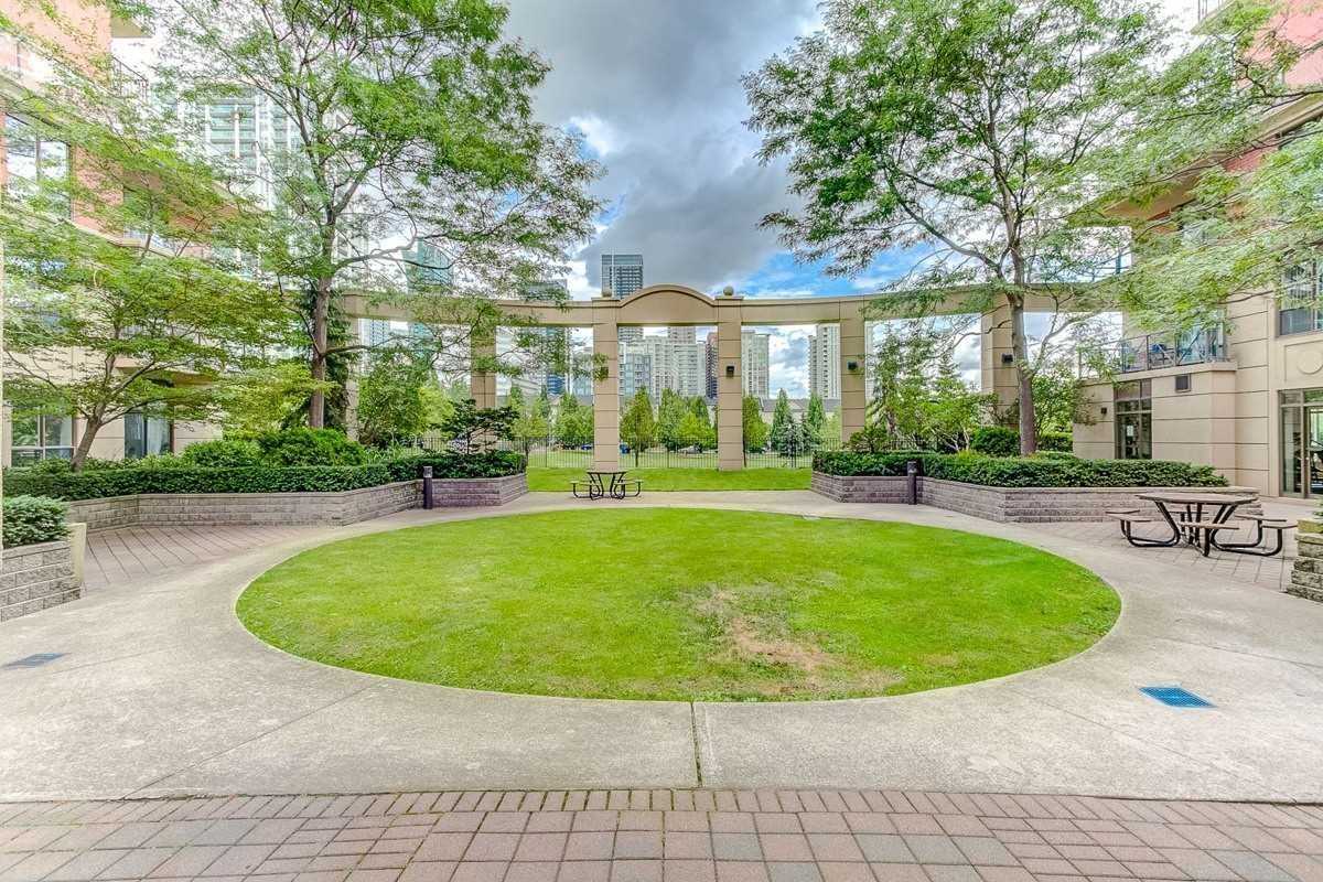 55 Harrison Garden Blvd, #201