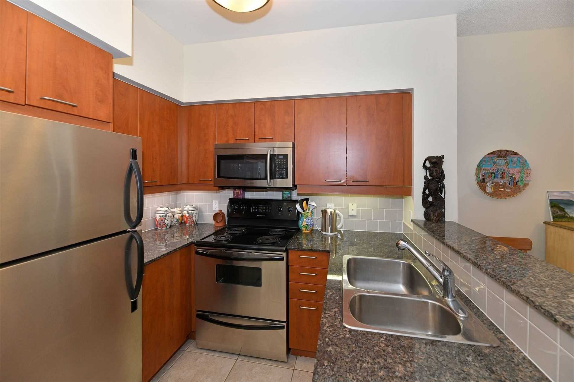 481 Rosewell Ave, #114
