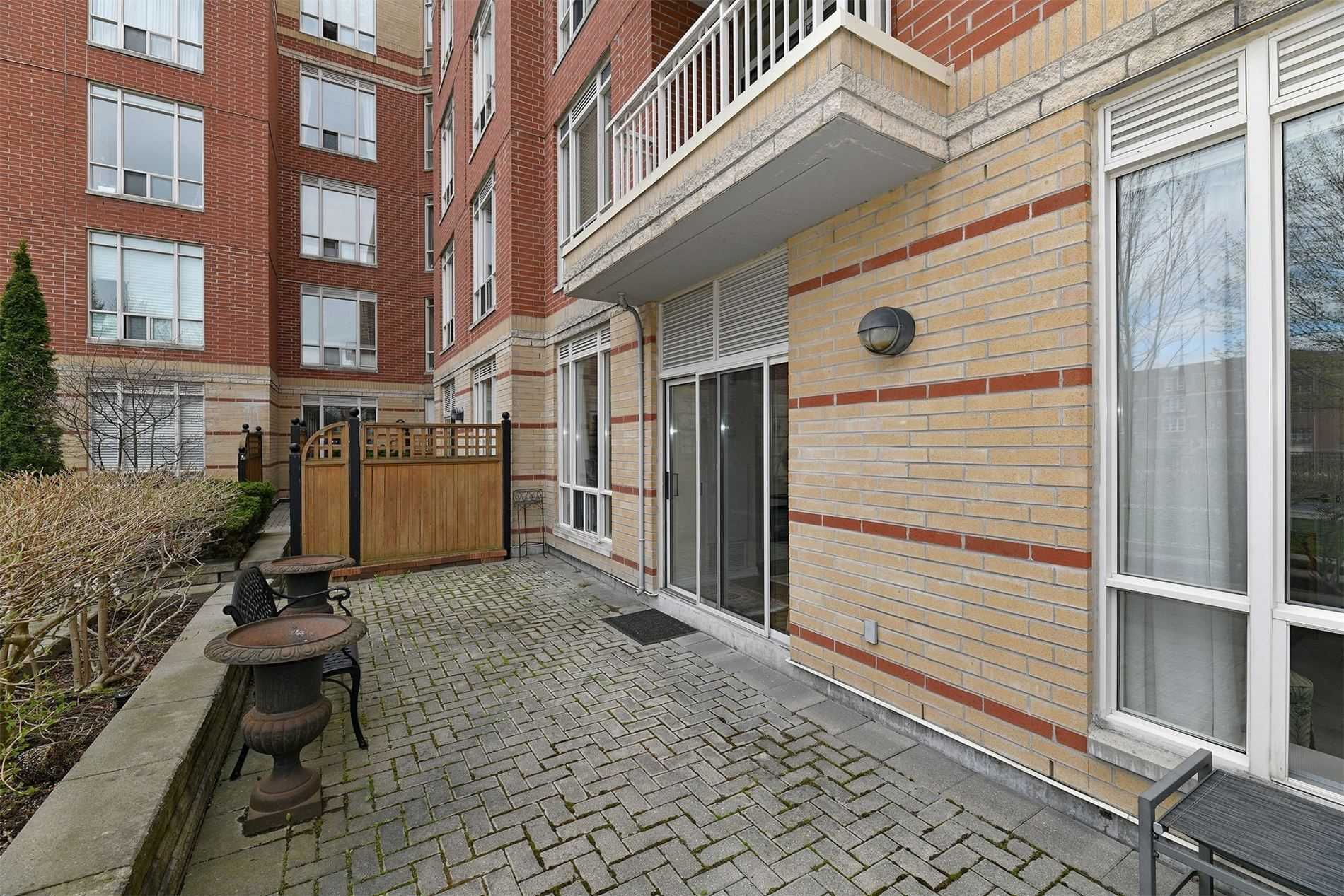 481 Rosewell Ave, #114