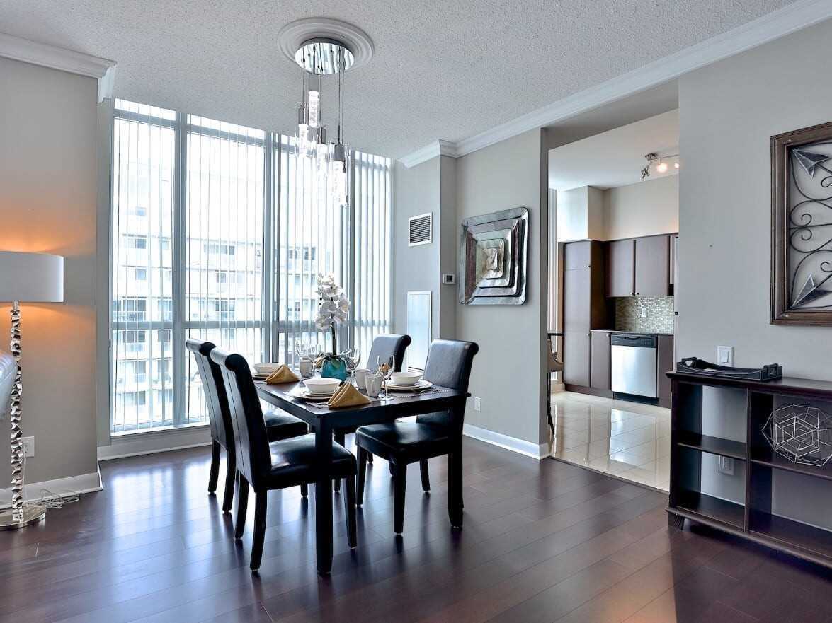 525 Wilson Ave, #1203