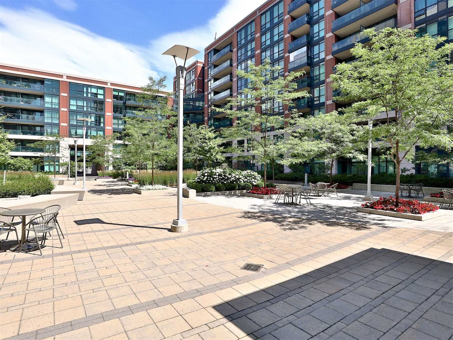 525 Wilson Ave, #1203