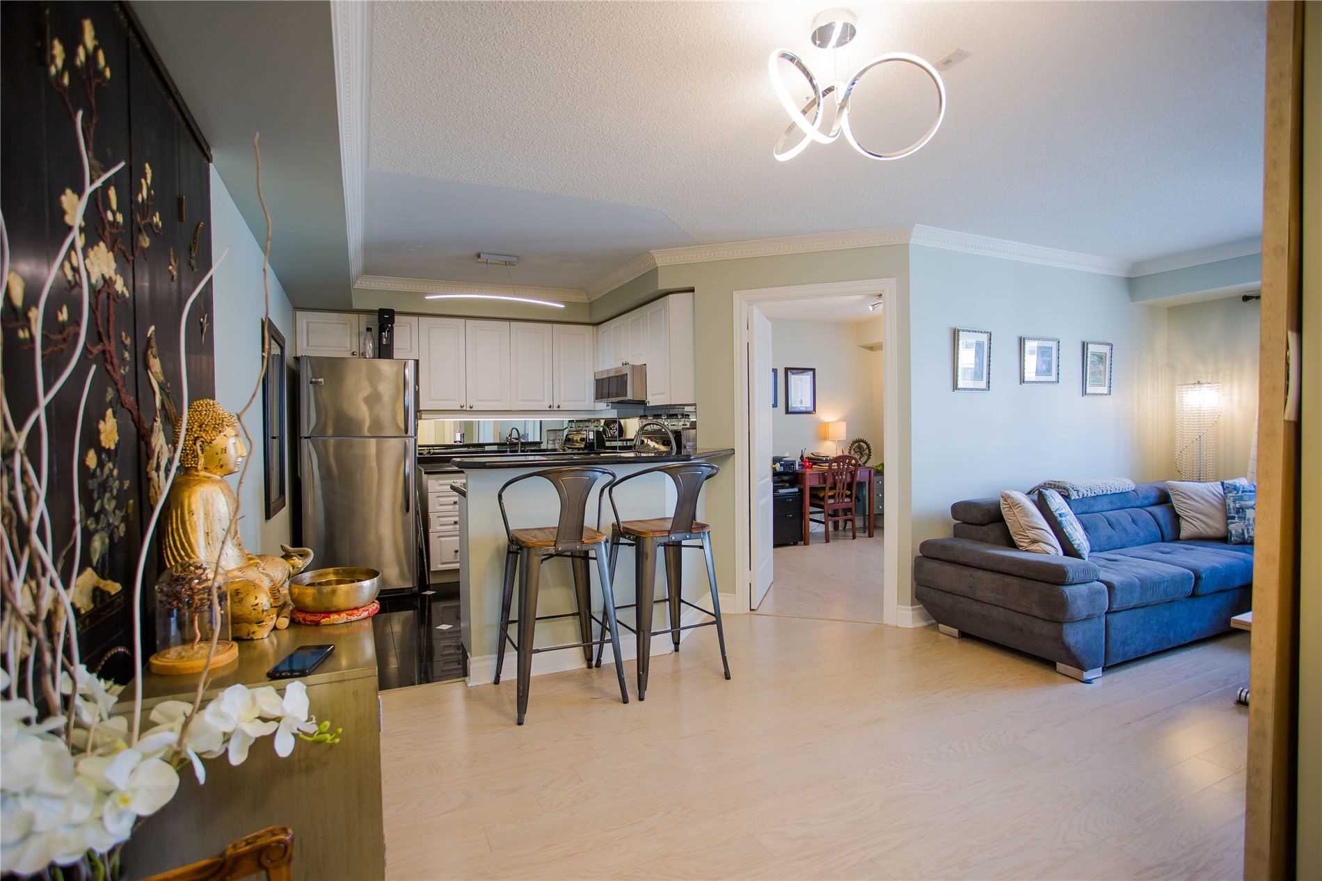 800 Spadina Rd, #501