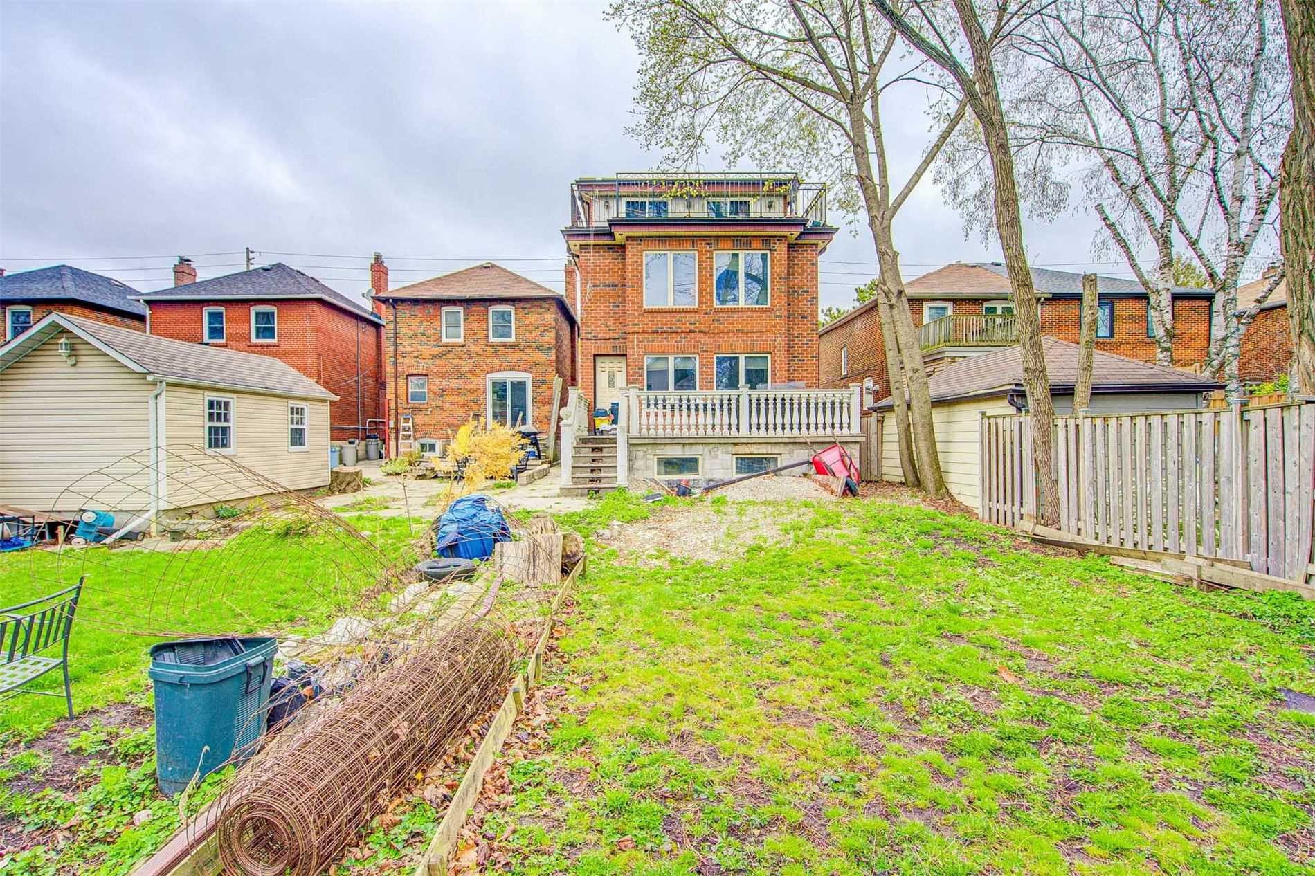 759 Eglinton Ave E