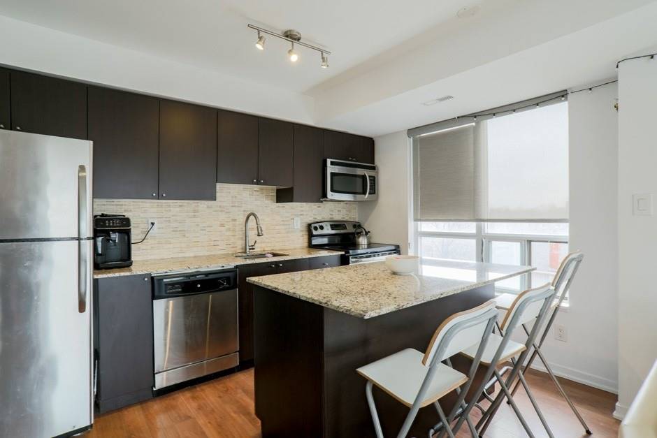 801 Sheppard Ave W, #512