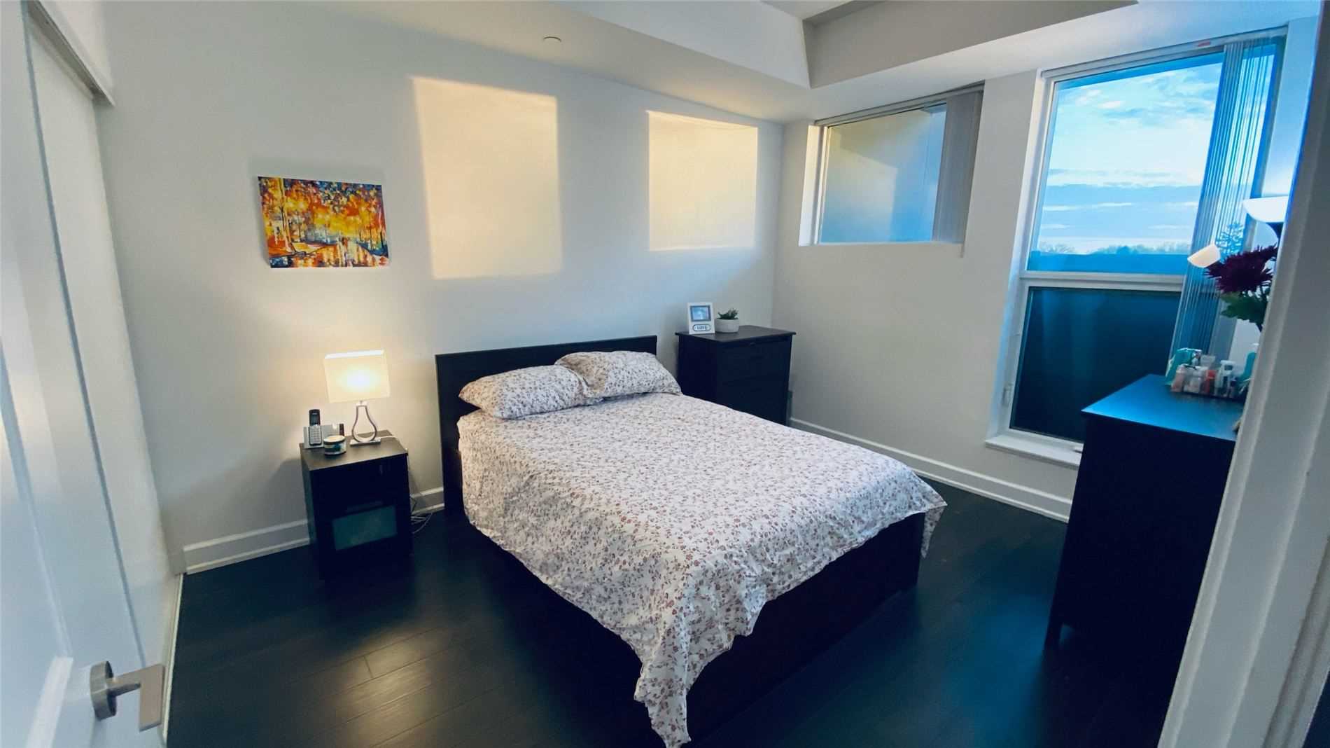 5162 Yonge St, #102