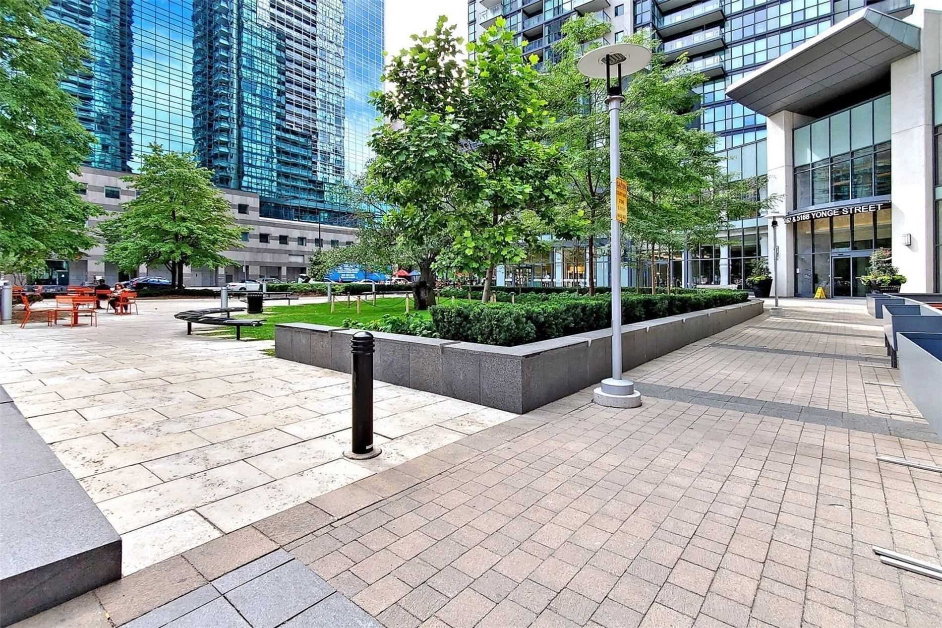 5162 Yonge St, #102