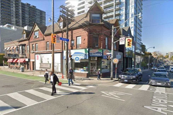148 Avenue Rd, Toronto