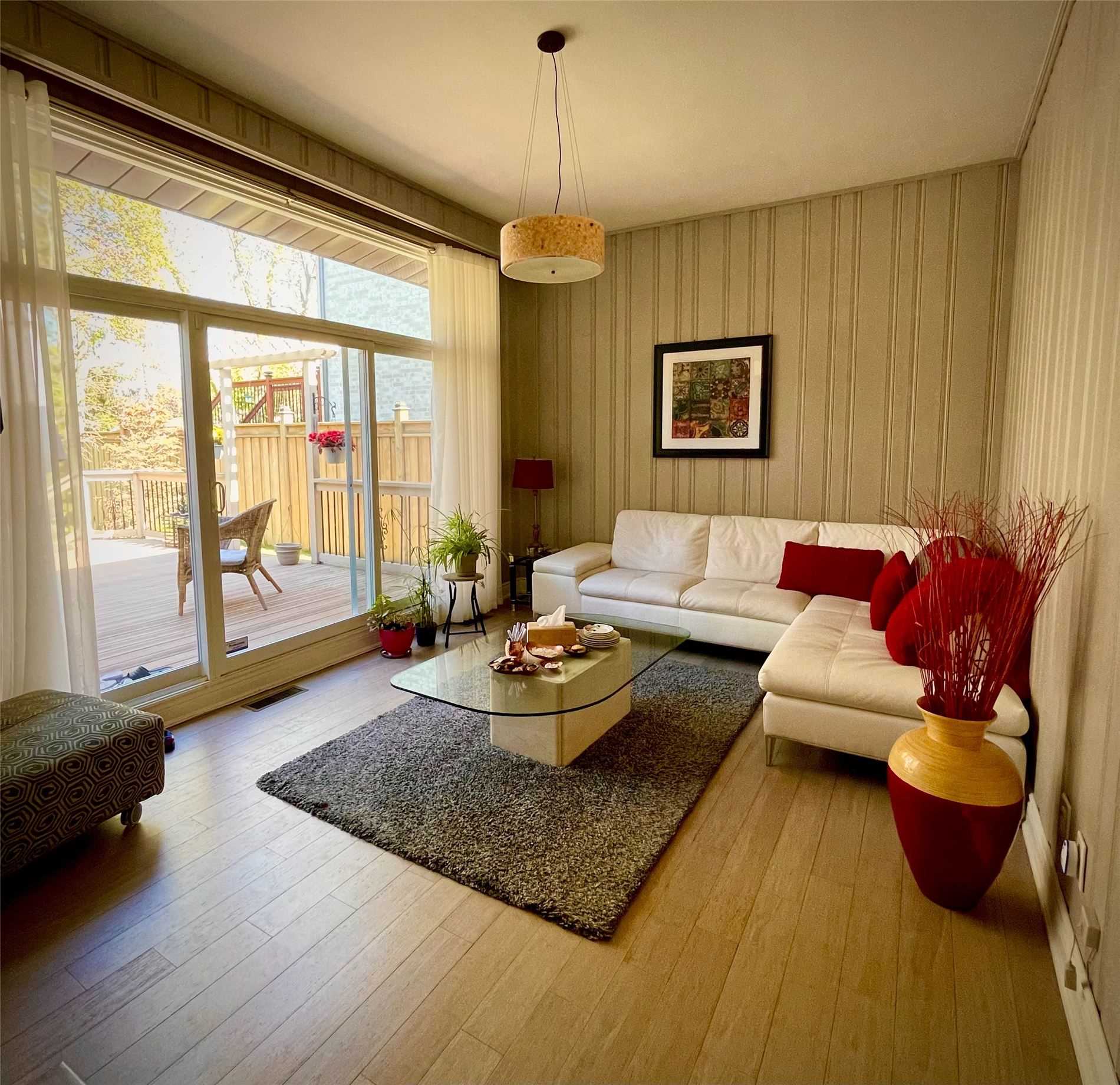 15 Whitelock Cres