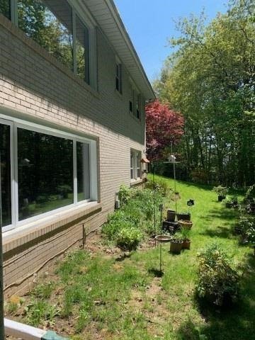 15 Artinger Crt