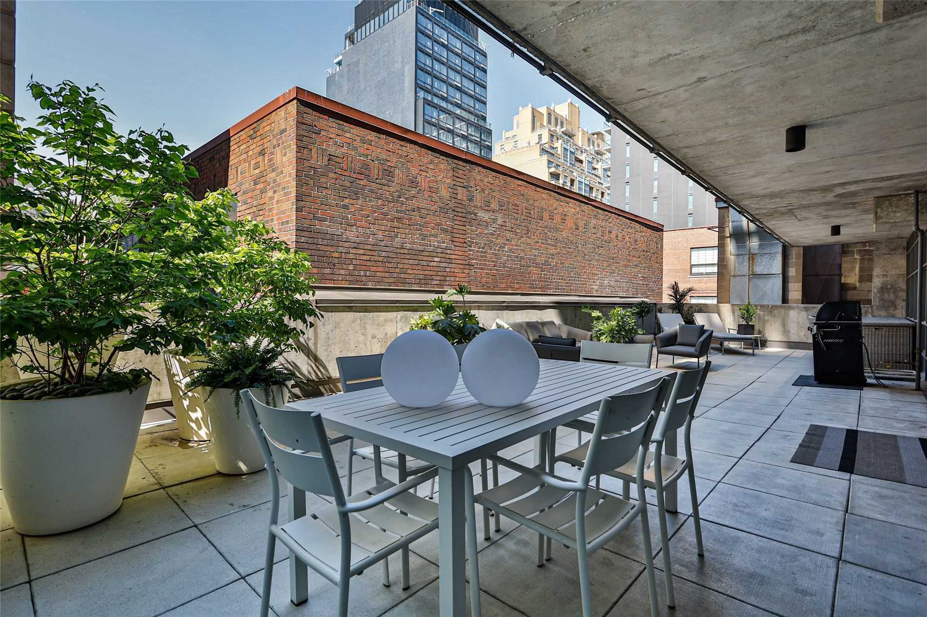 42 Camden St, #203
