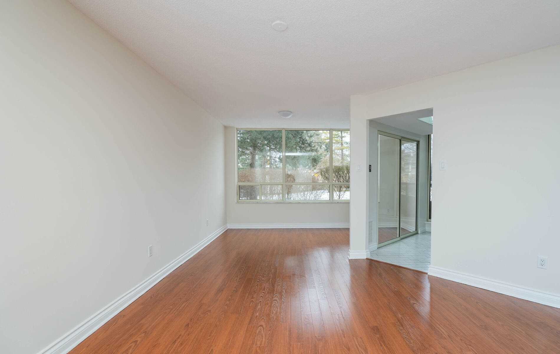 1210 Don Mills Rd, #104