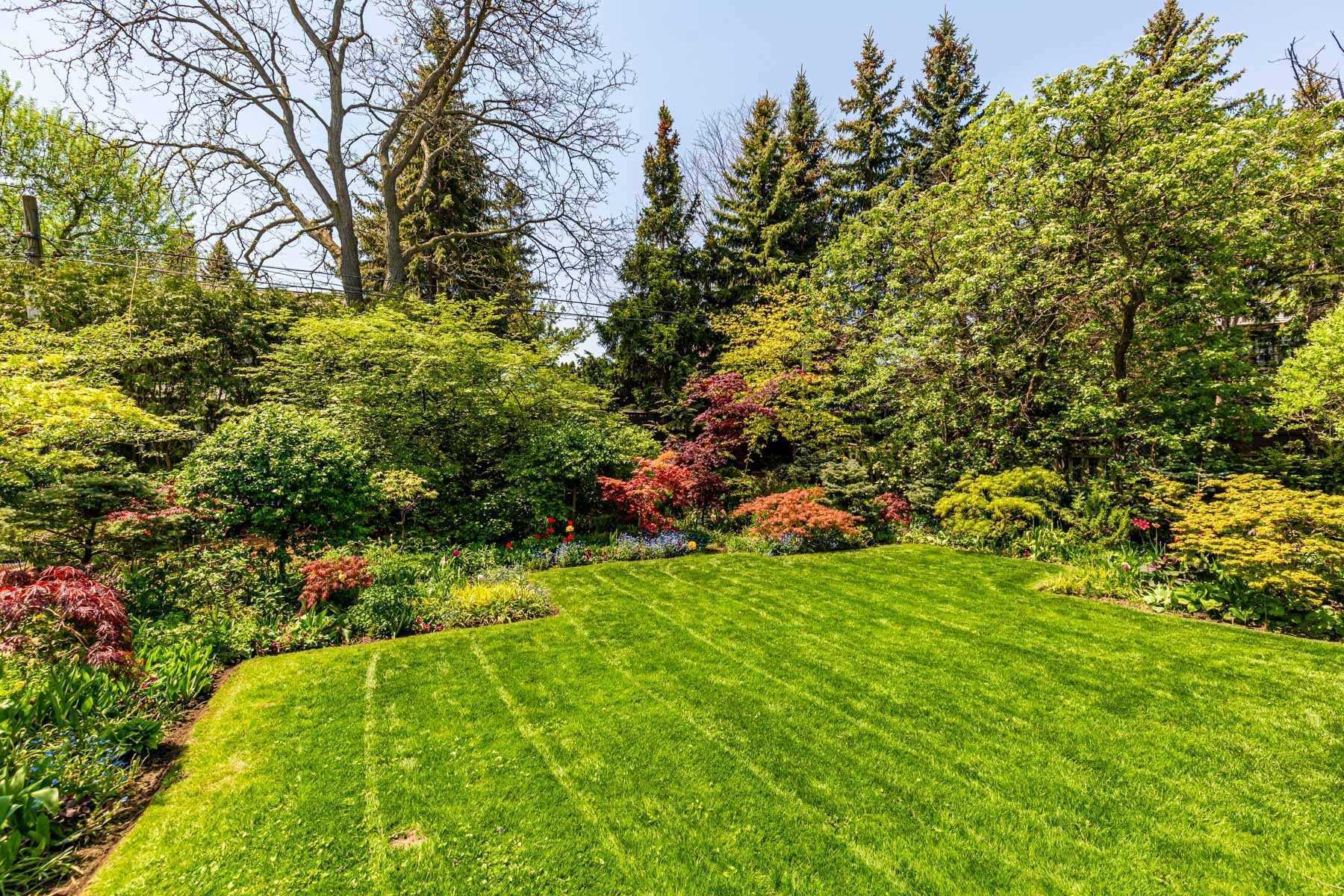 228 Dunvegan Rd