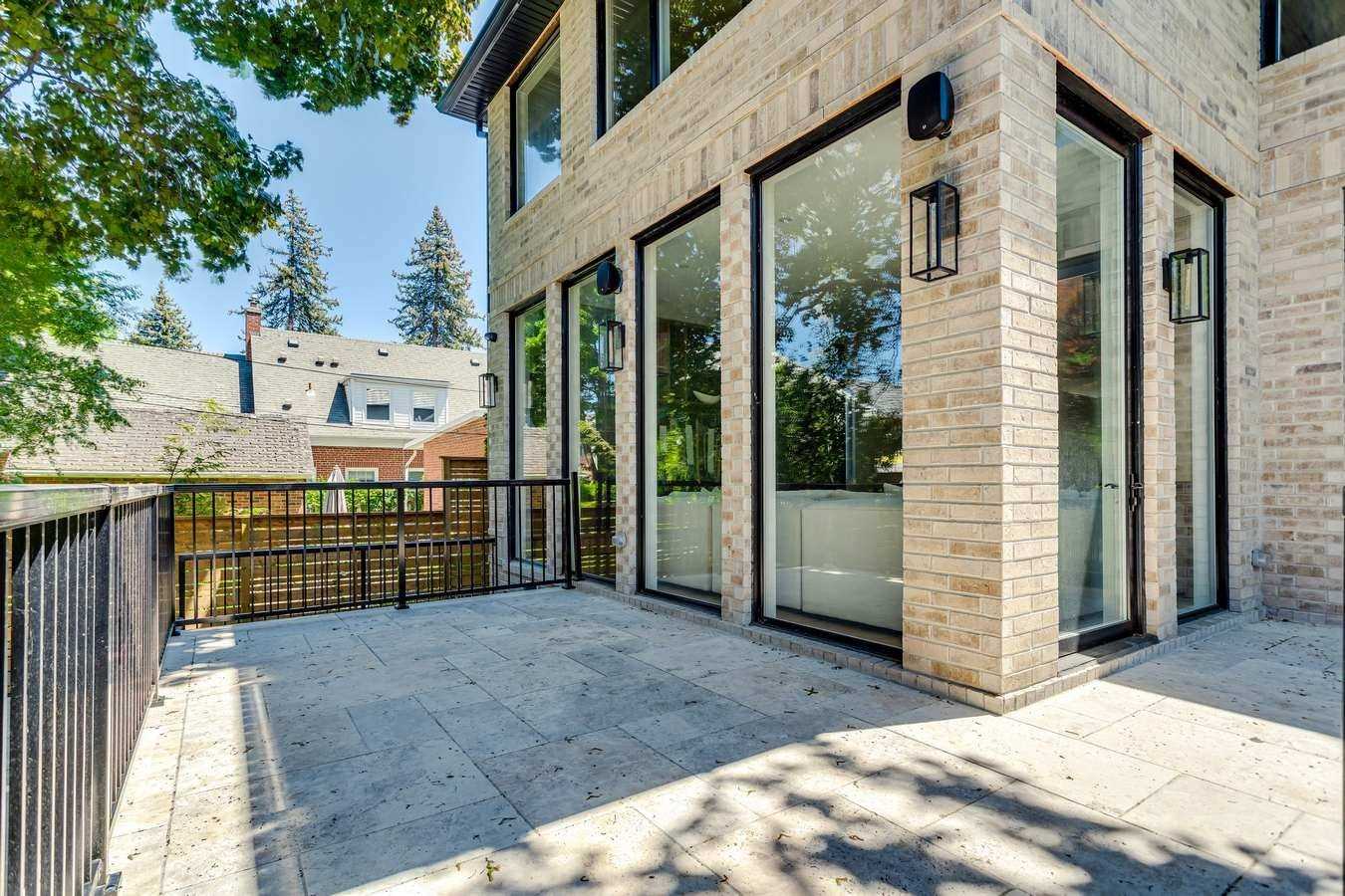 30 Otter Cres