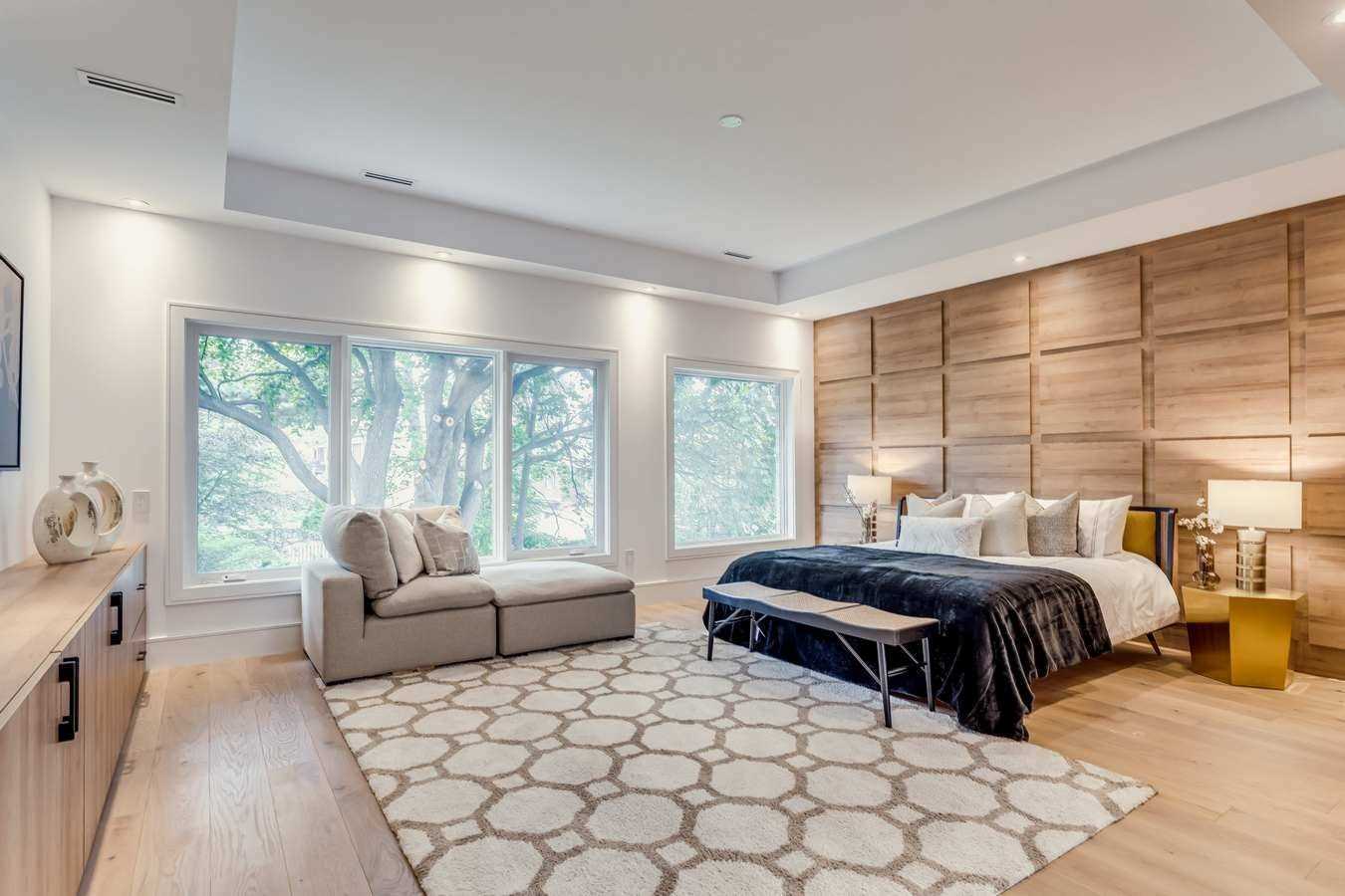 30 Otter Cres