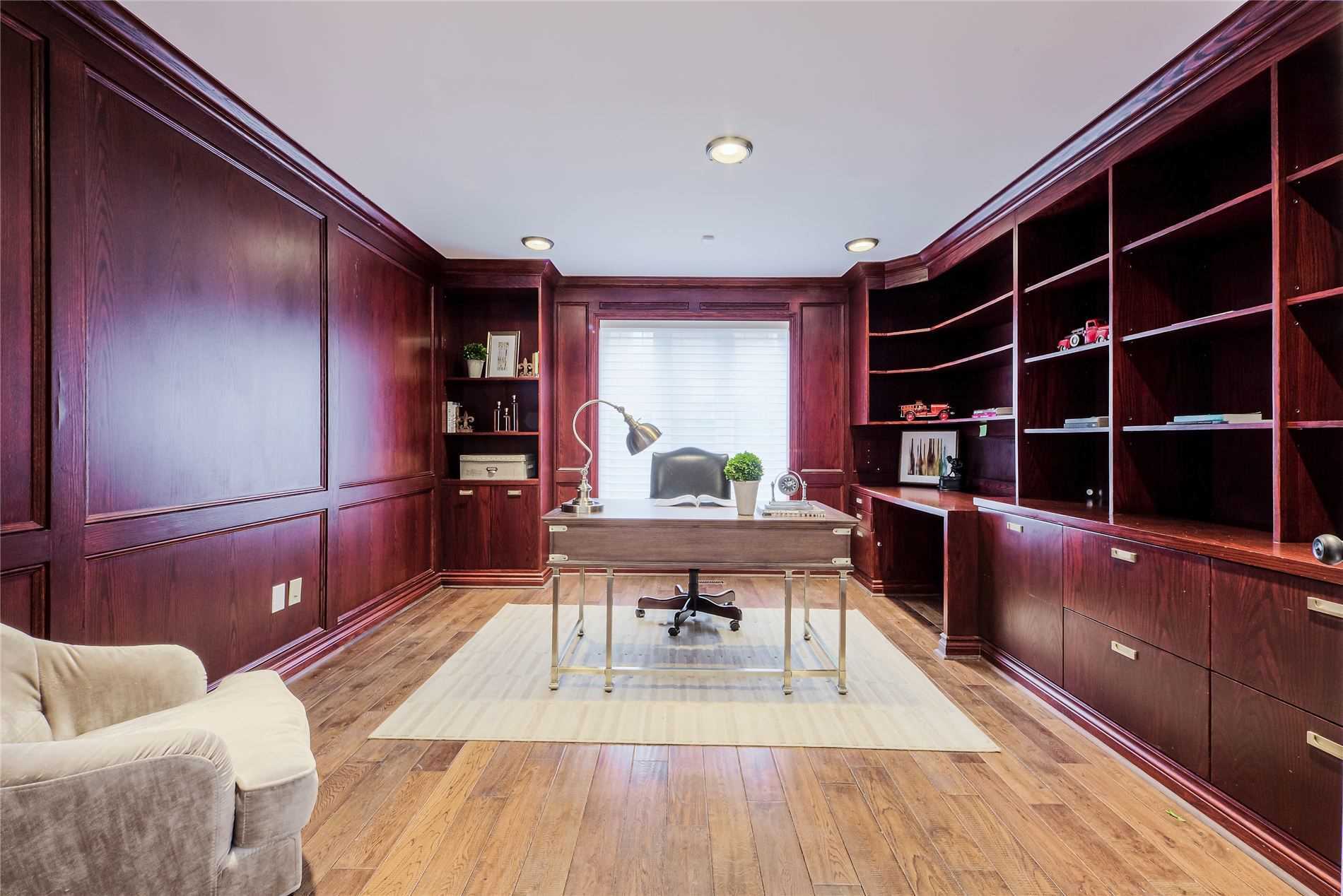 18 Brandy Crt