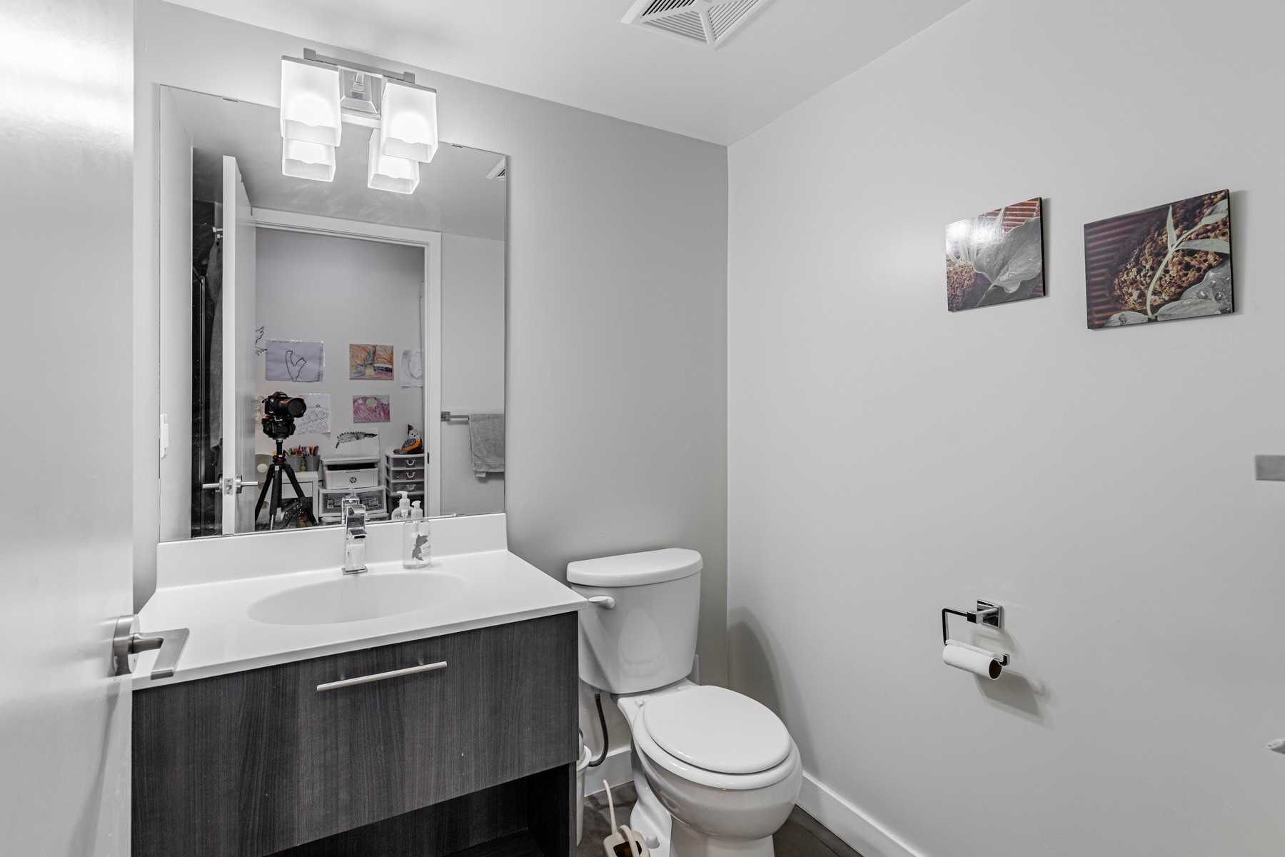 120 Dallimore Circ, #519