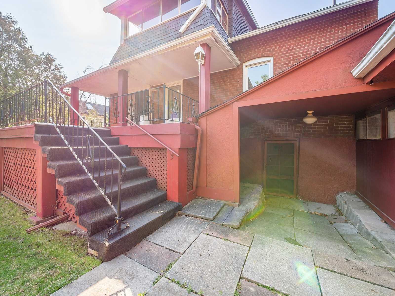 178 Blythwood Rd