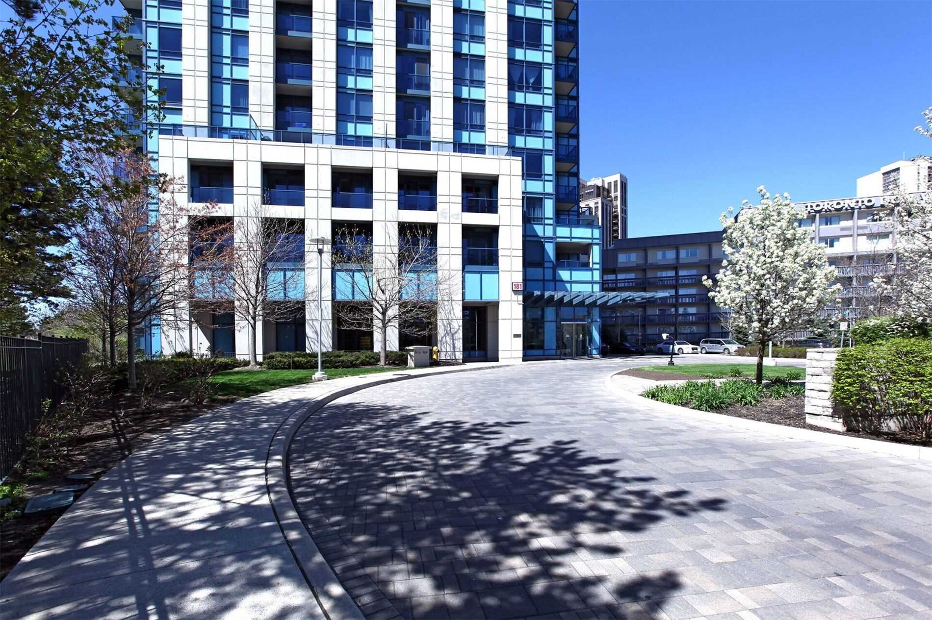181 Wynford Dr, #1201
