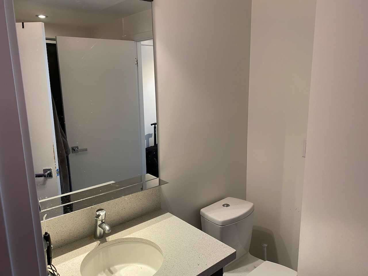 21 Widmer St, #1704