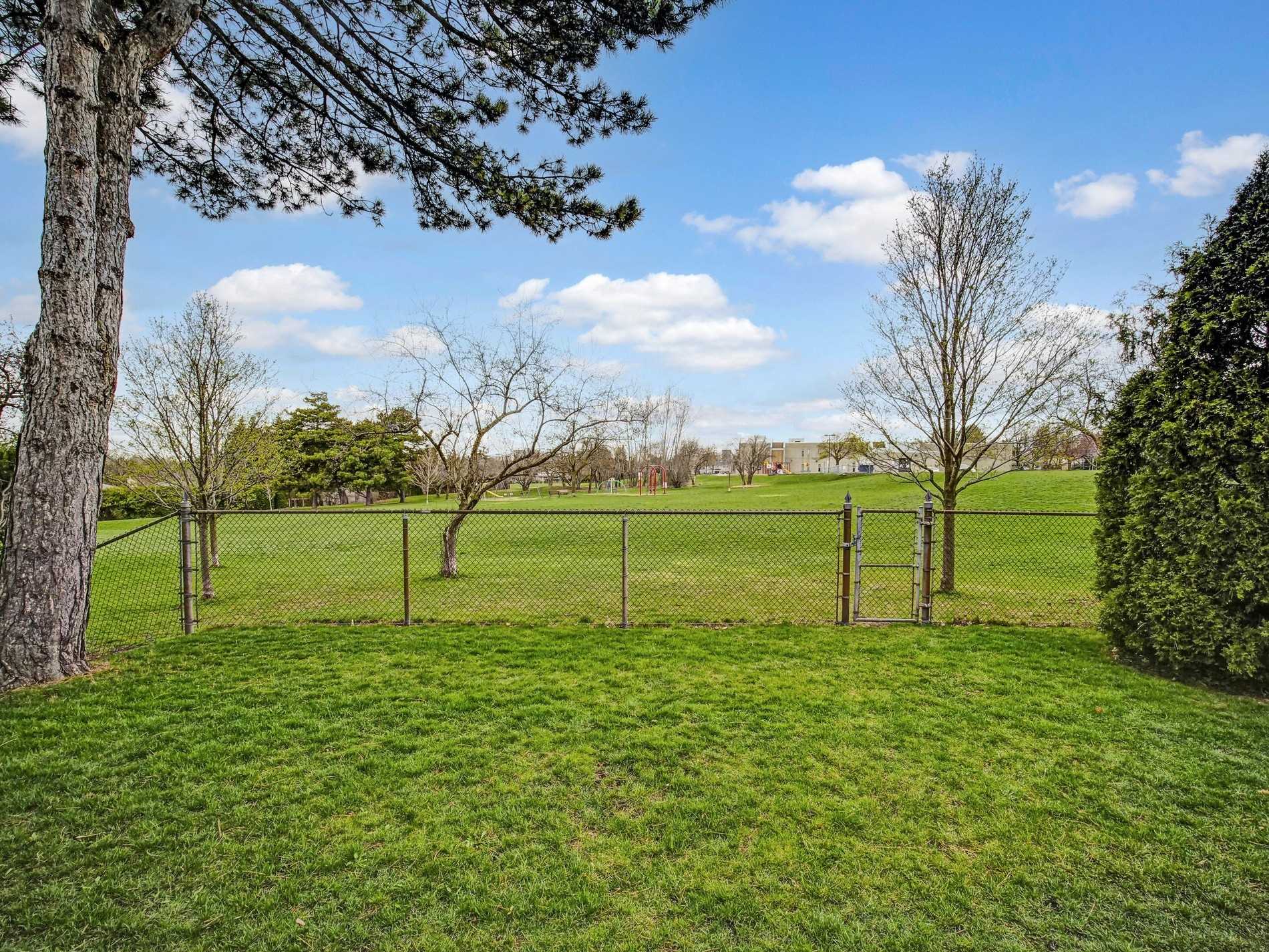 36 Butterfield Dr