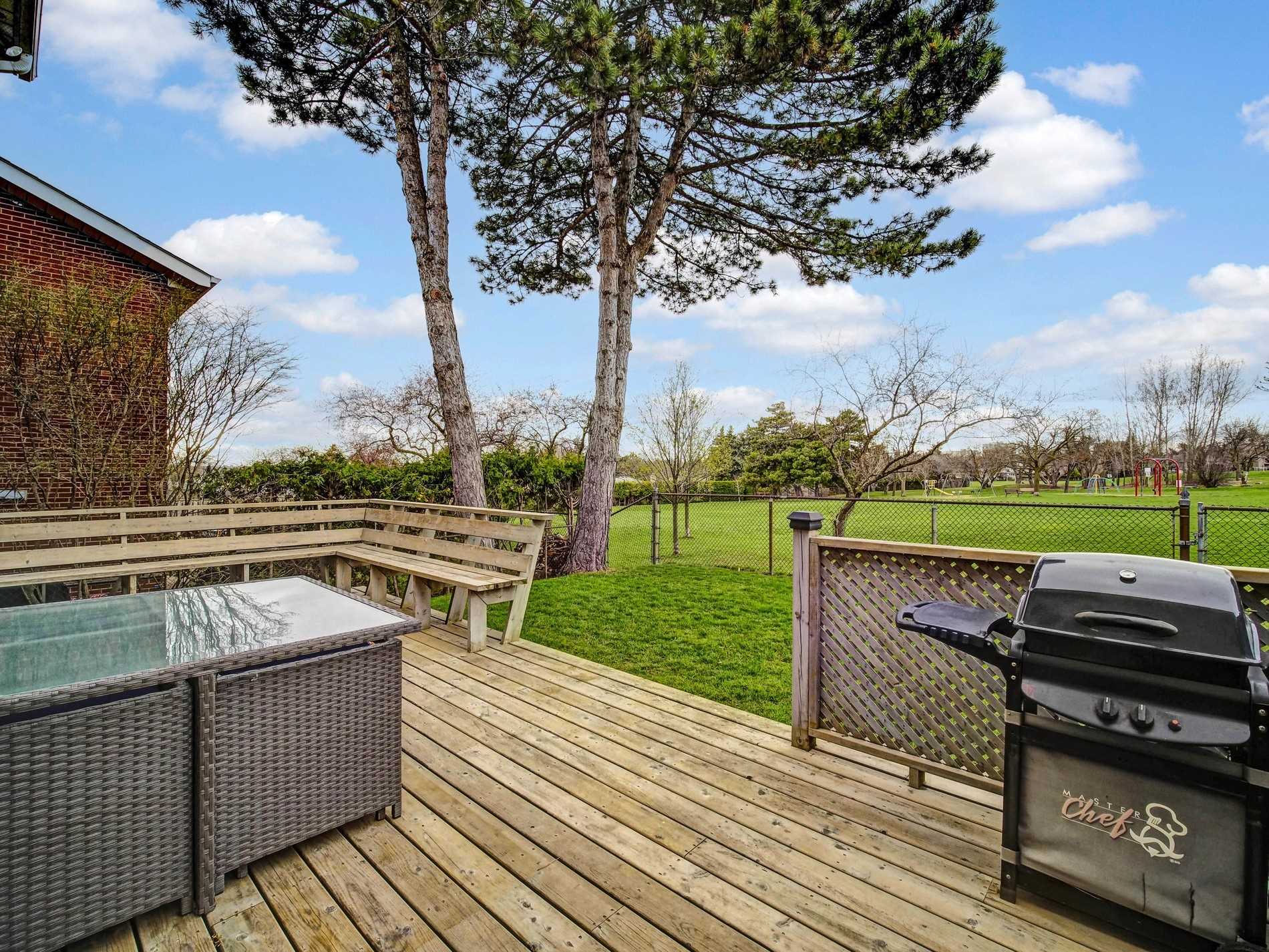 36 Butterfield Dr