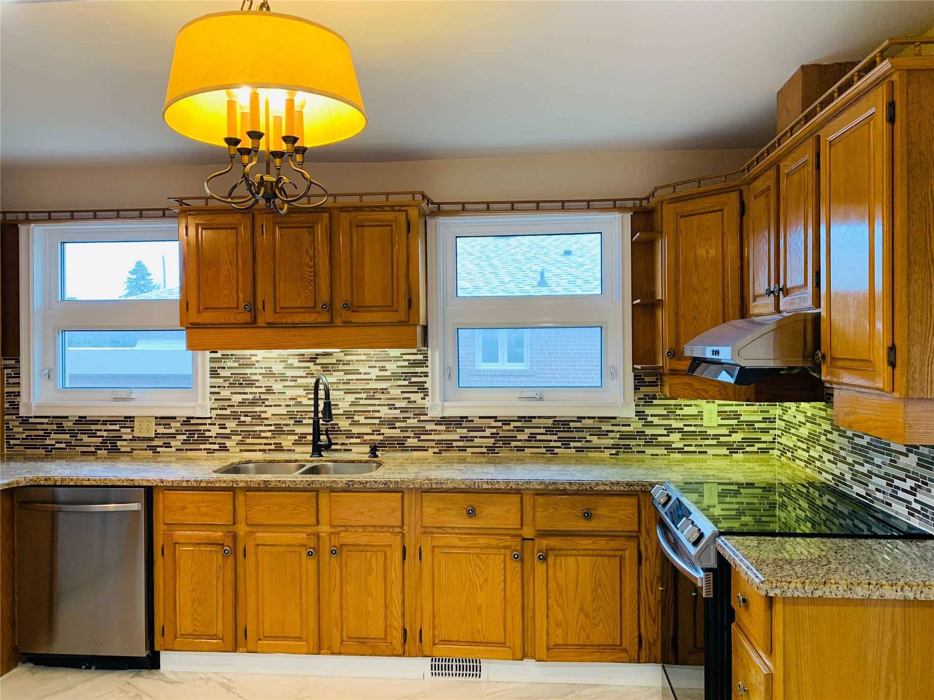 50 Slidell Cres