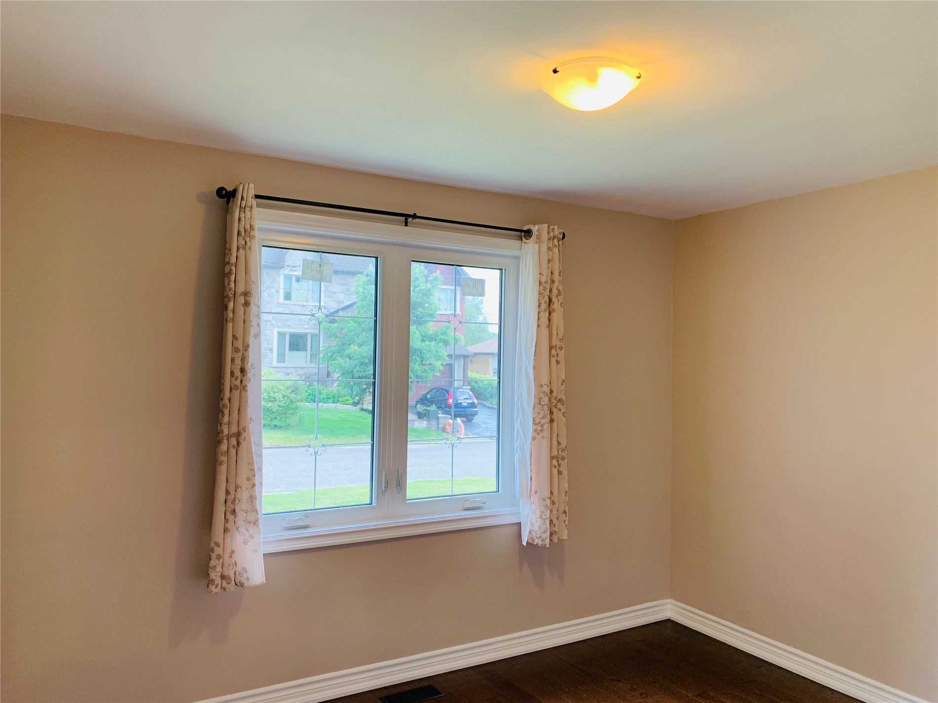 50 Slidell Cres