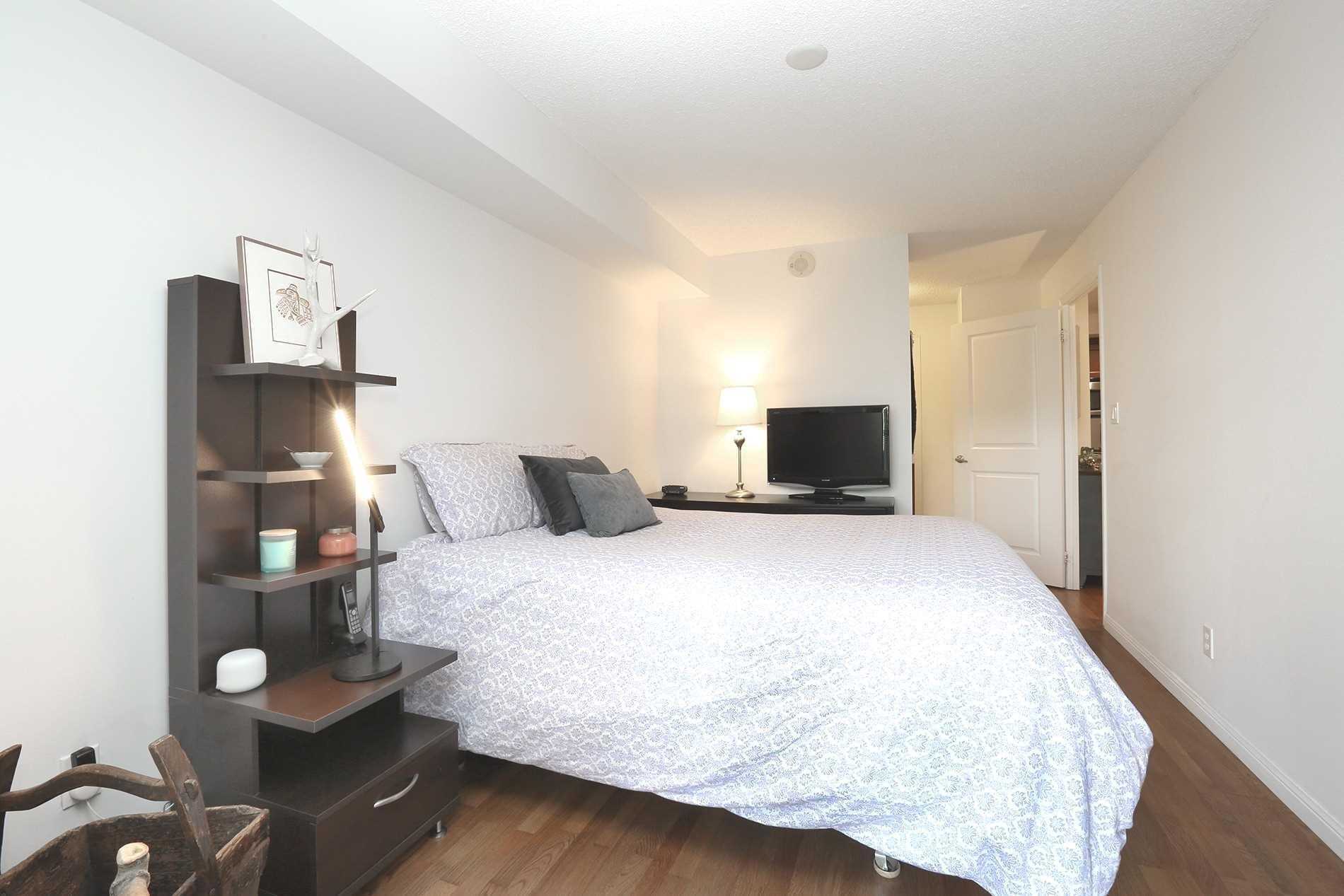 900 Mount Pleasant Rd, #308