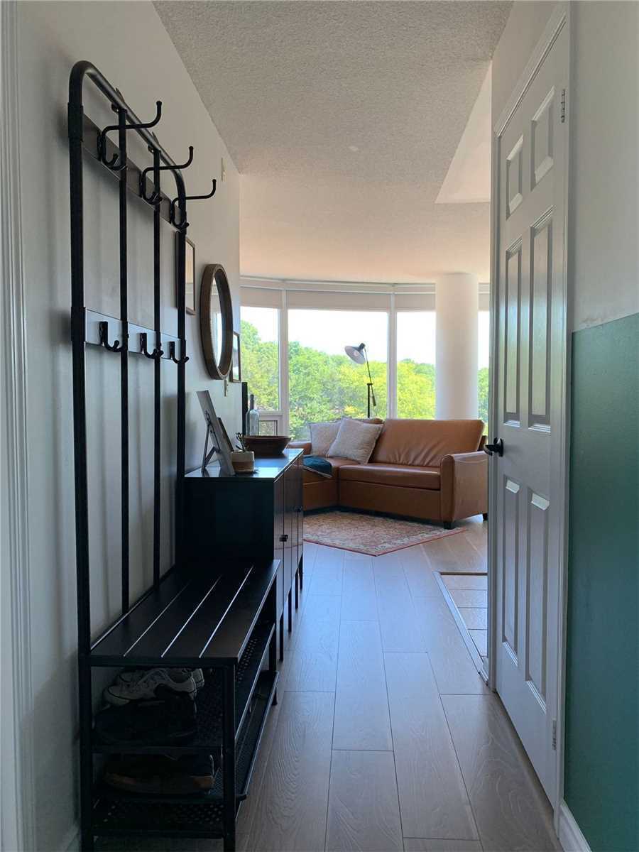 18 Valley Woods Rd, #813