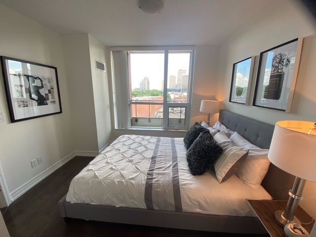 23 Glebe Rd W, #515